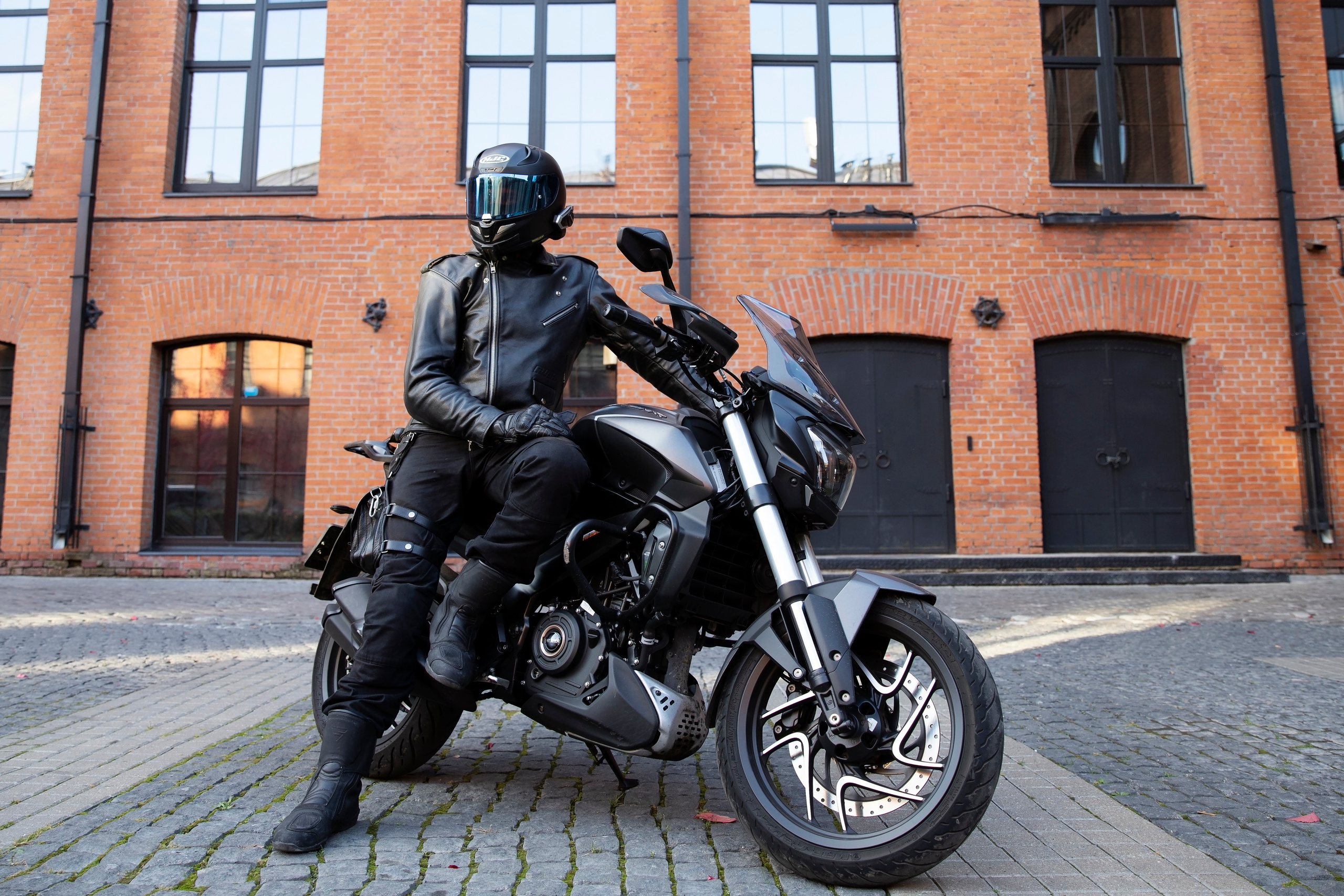 Фотосъемка автомобилей и мотоциклов. Свадебный, детский, семейный, фотограф в Москве Ольга Космос