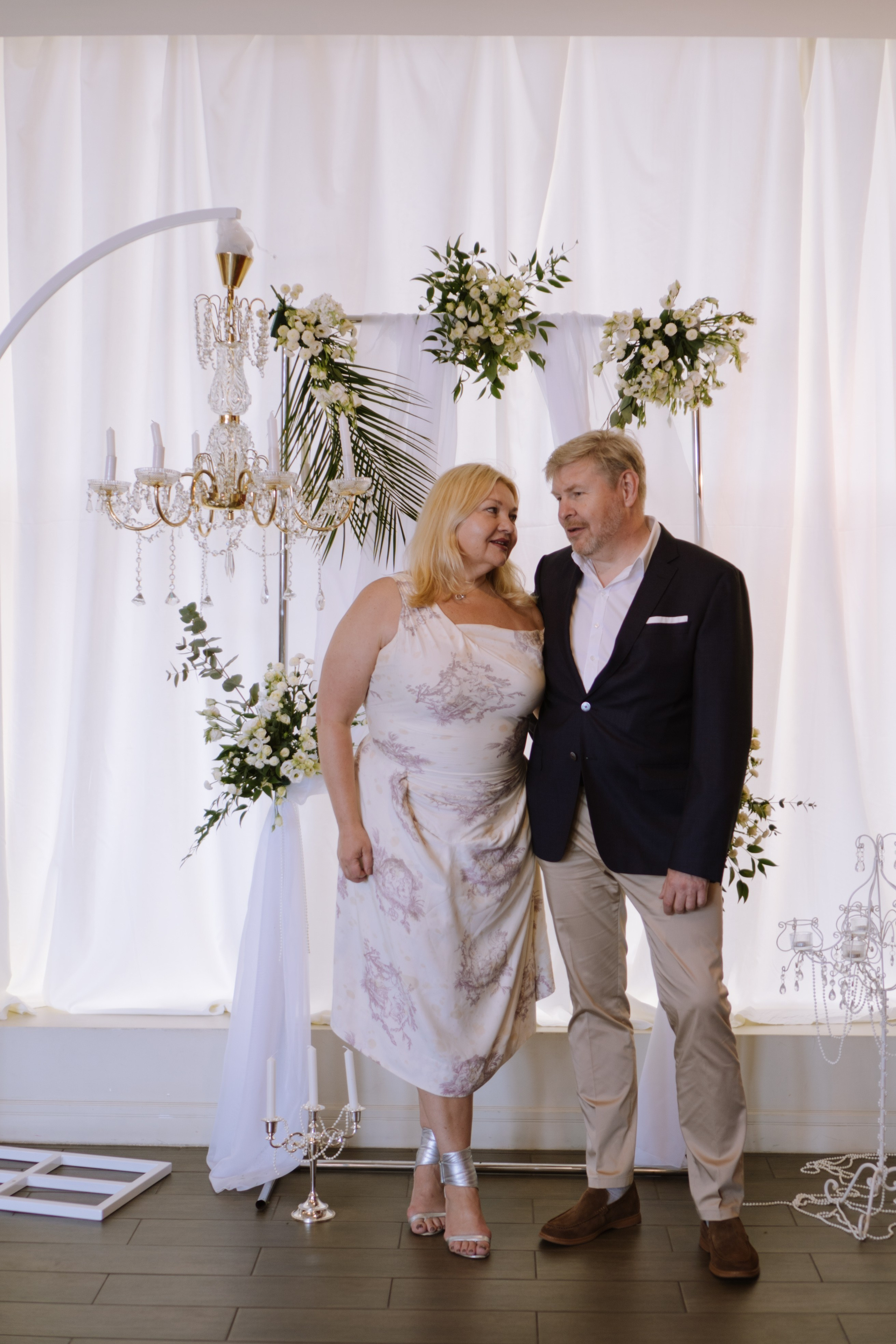 СВАДЕБНЫЙ БАНКЕТ НА ВЛАДИМИРСКОЙ В САНКТ-ПЕТЕРБУРГЕ (КАМЕРНАЯ СВАДЬБА). Профессиональный фотограф, Санкт-Петербург — Виктория Богомолова