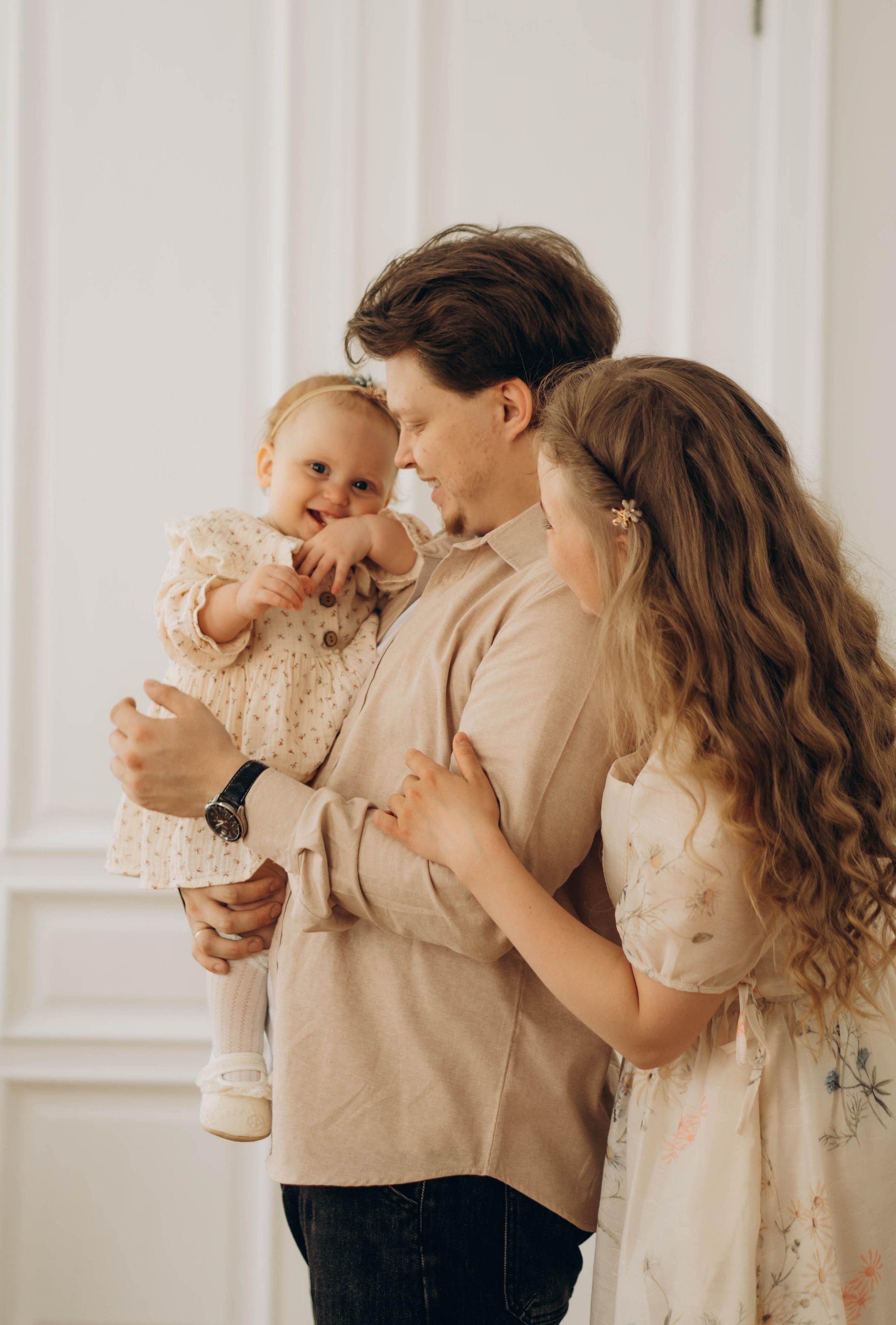 Студийная семейная съемка на годик. Фотограф Москва Валерия Веденина