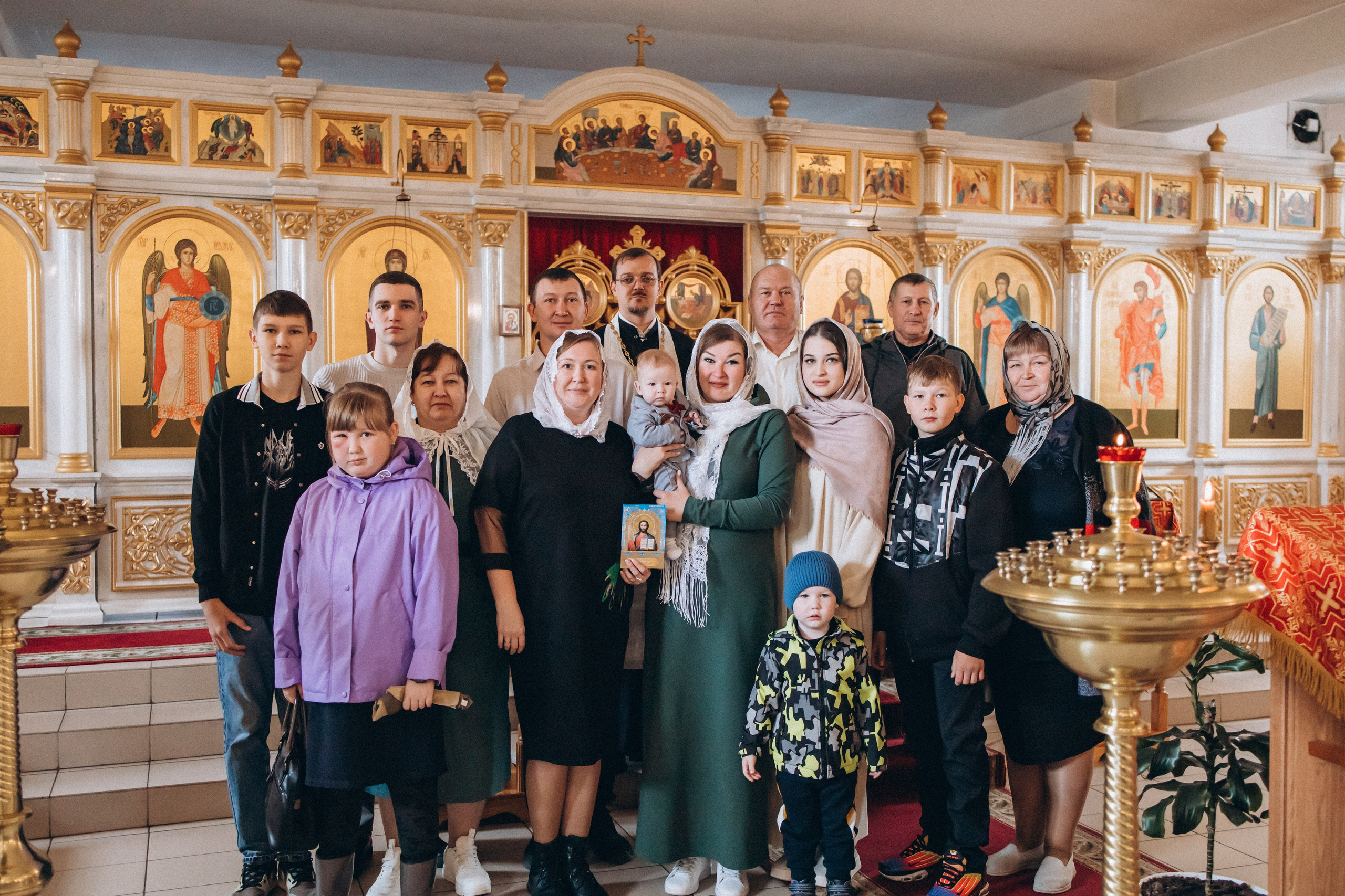 Крещение. Семейный фотограф Нижневартовск Тюмень Ефимова Ирина