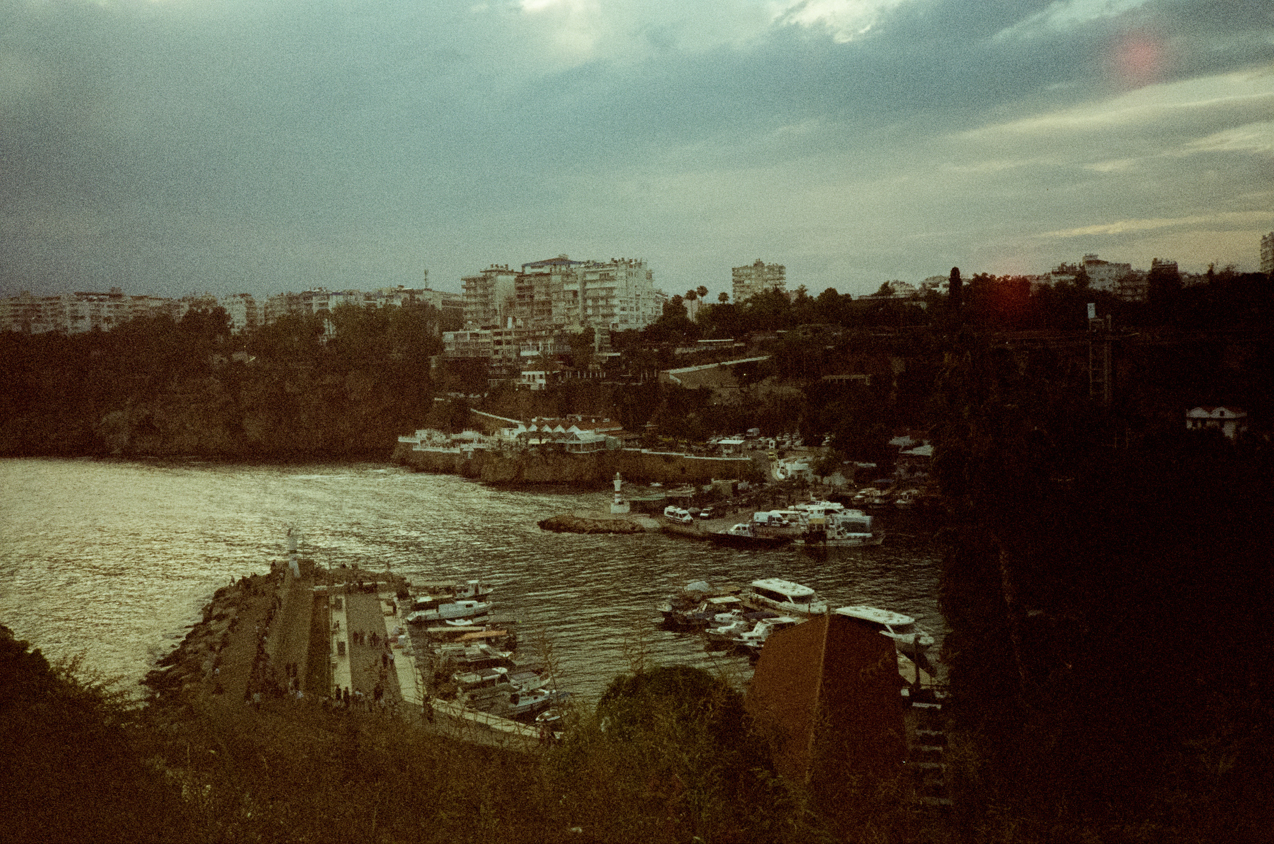 Смотровая площадка, Route Burger House кафе и порт Калеичи. Фотограф-документалист Мария Осокина