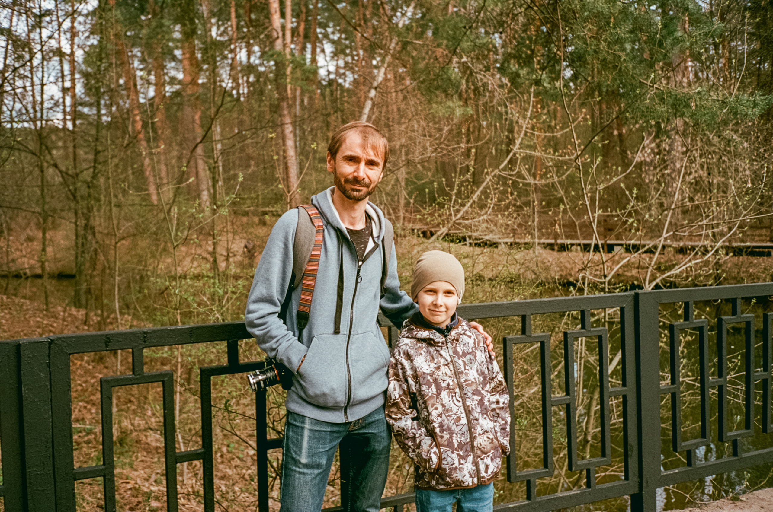 Серебряный Бор. Май. Сепия. Фотограф-документалист Мария Осокина