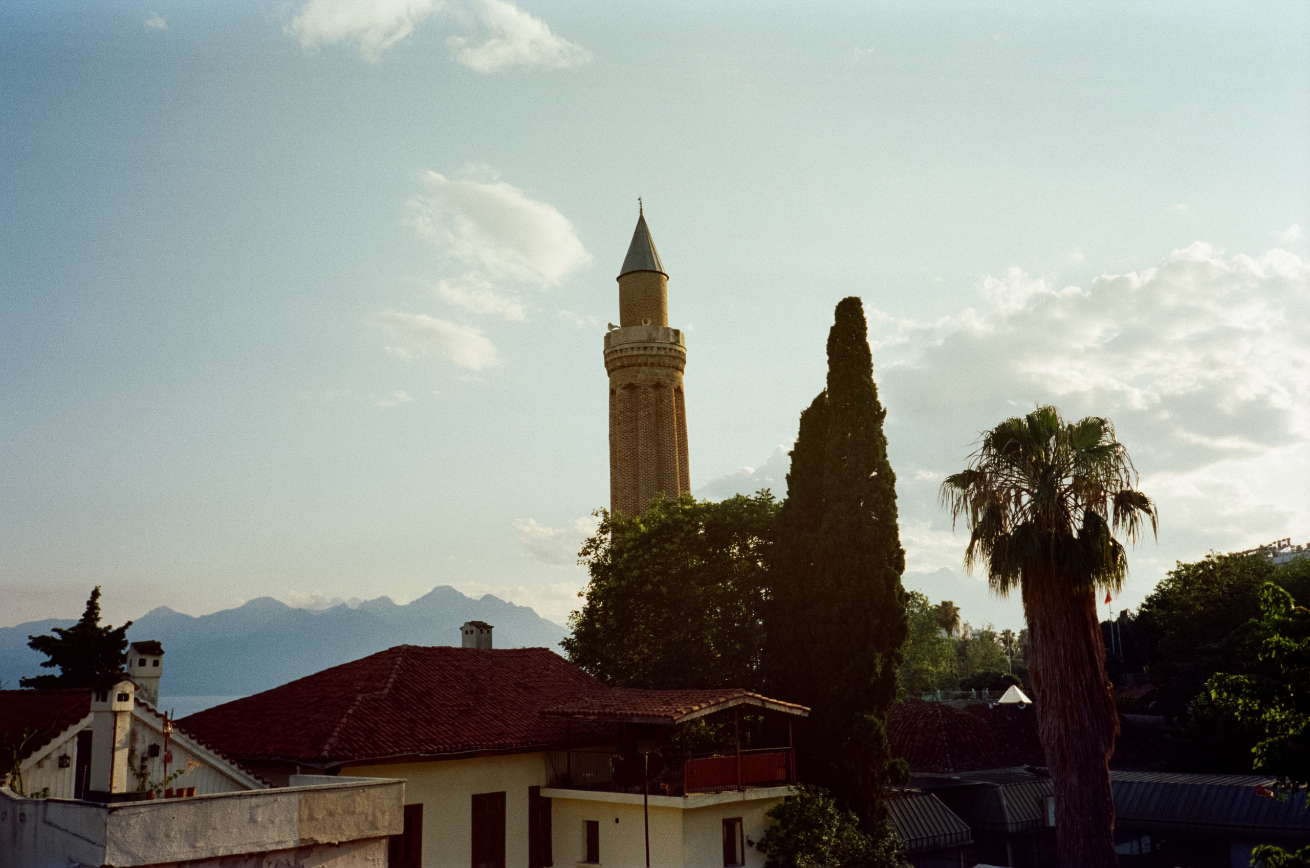 Улочки старого города, котики и кафе GeLatte. Фотограф-документалист Мария Осокина