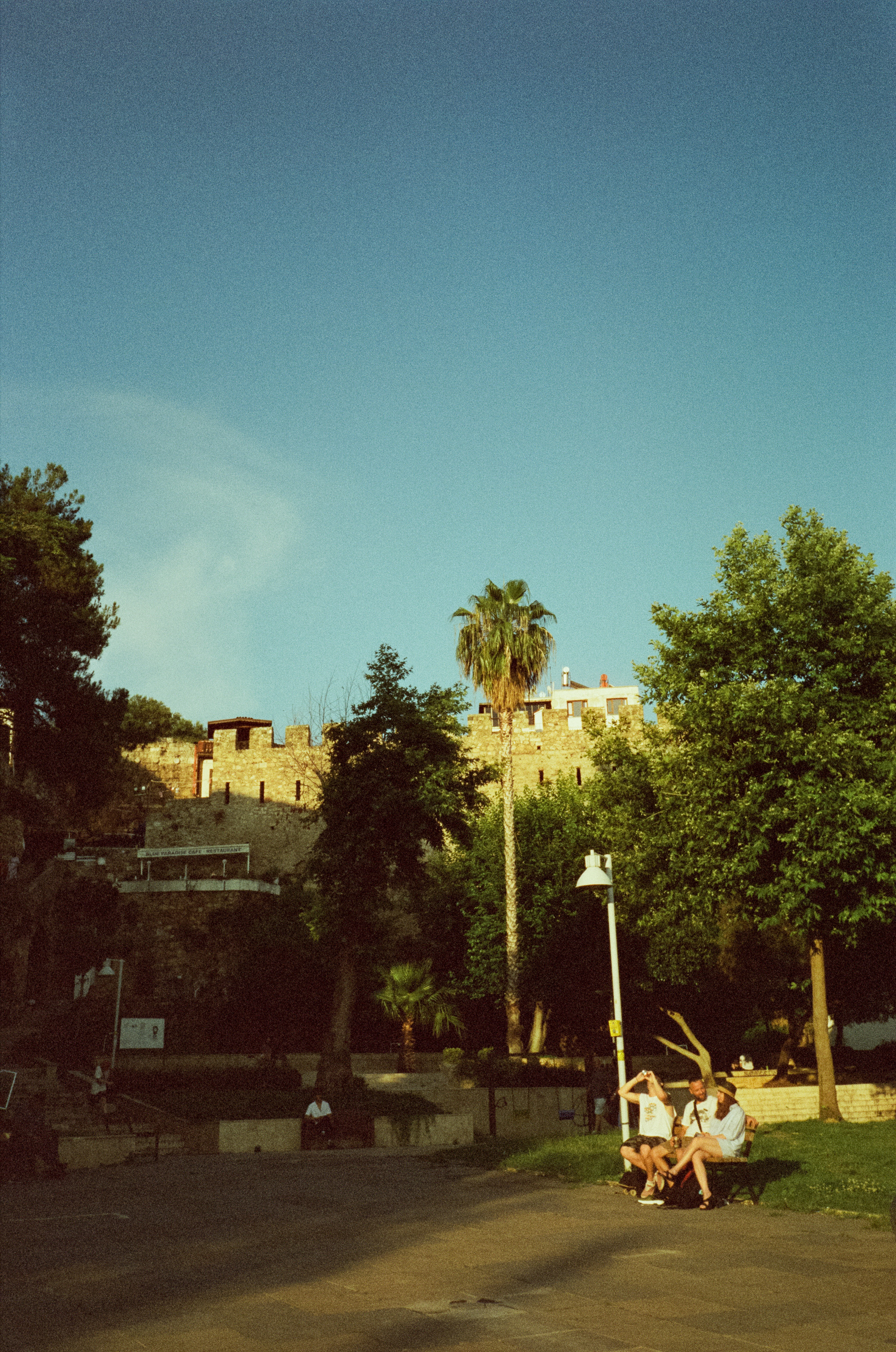 Порт Калеичи, улочки старого города и пляж Мермерли. Фотограф-документалист Мария Осокина