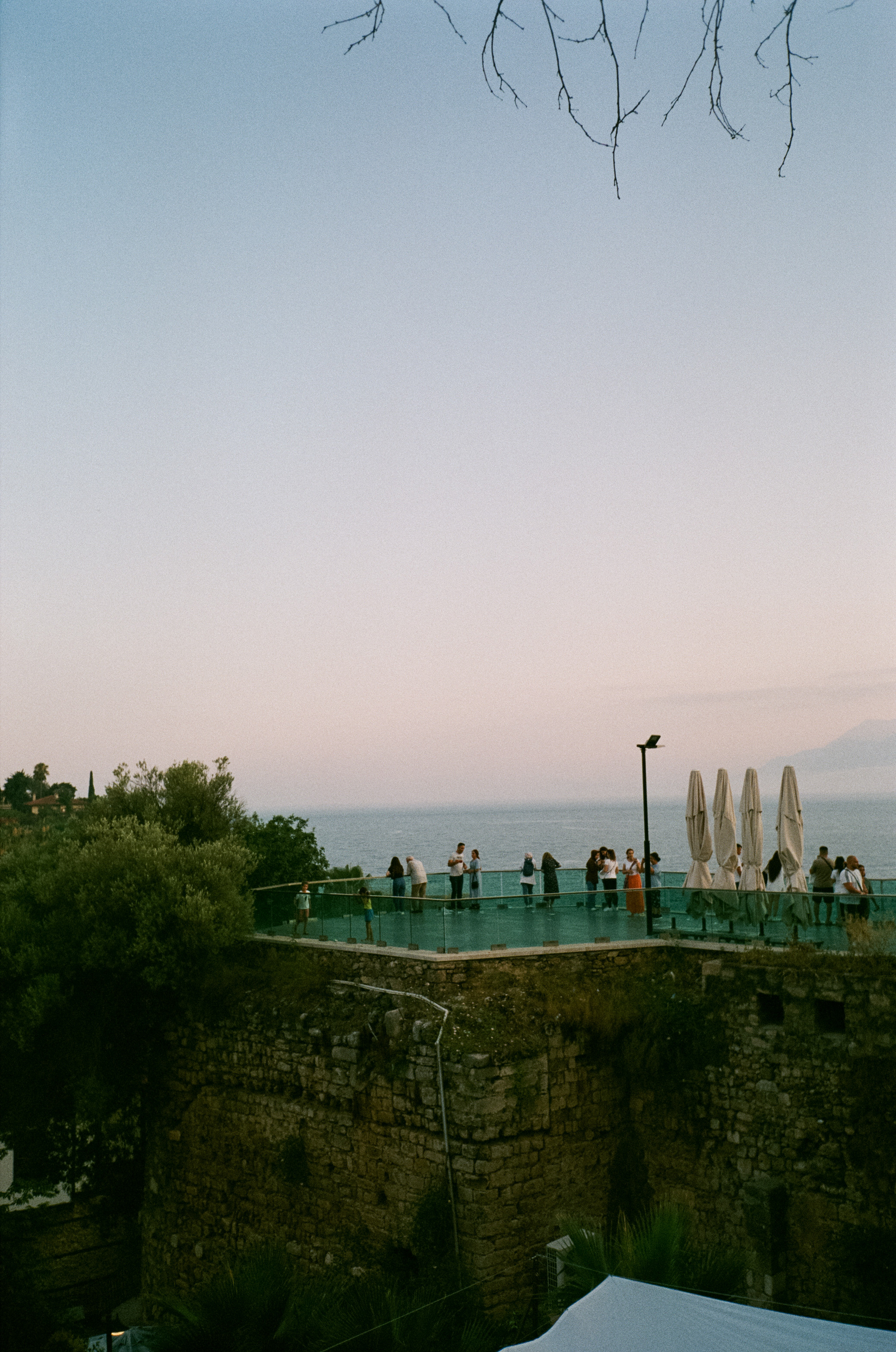 Смотровая площадка, виды на город и порт Калеичи. Фотограф-документалист Мария Осокина