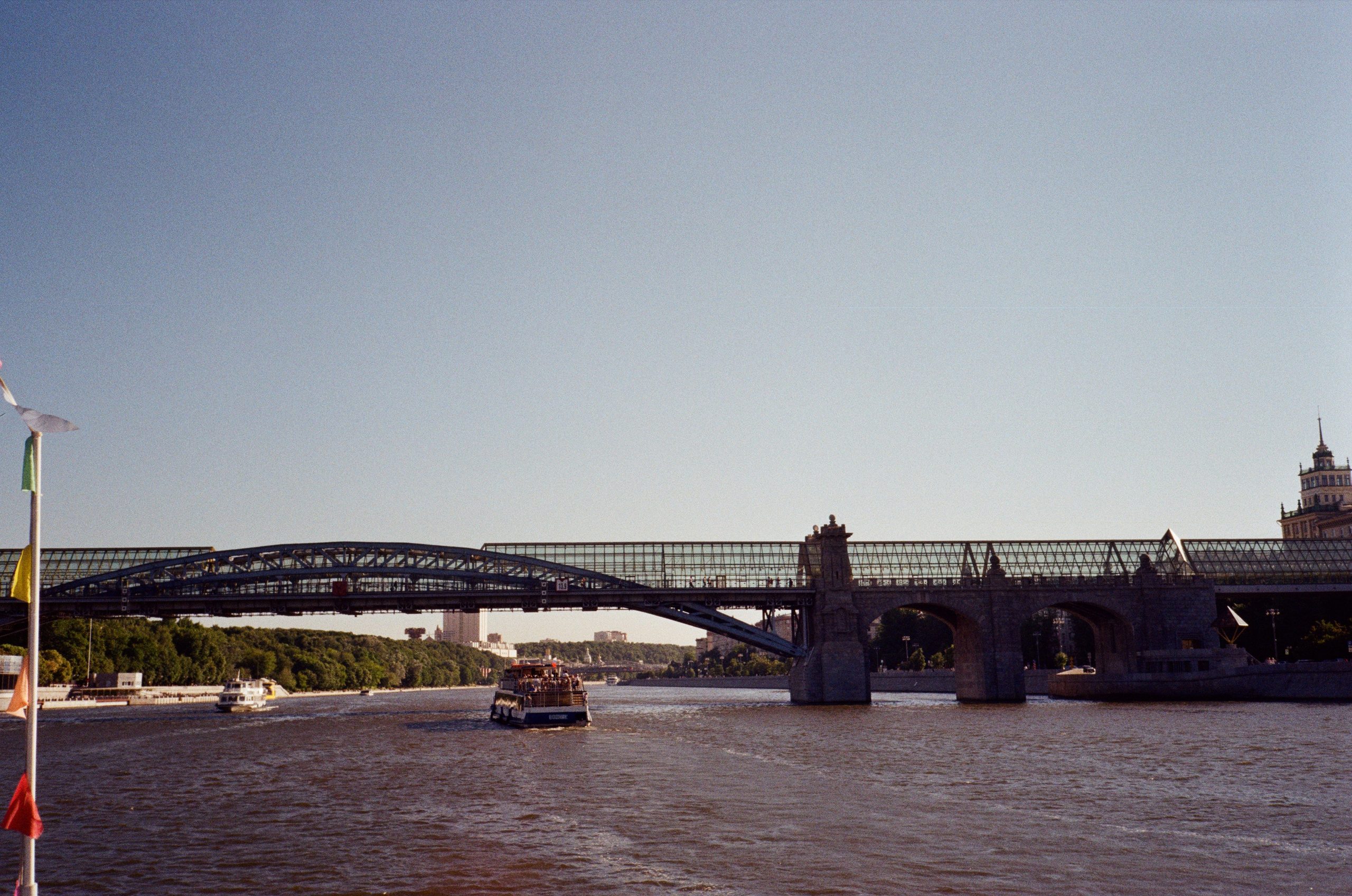 Прогулка по Москва-реке. Июль. Фотограф-документалист Мария Осокина