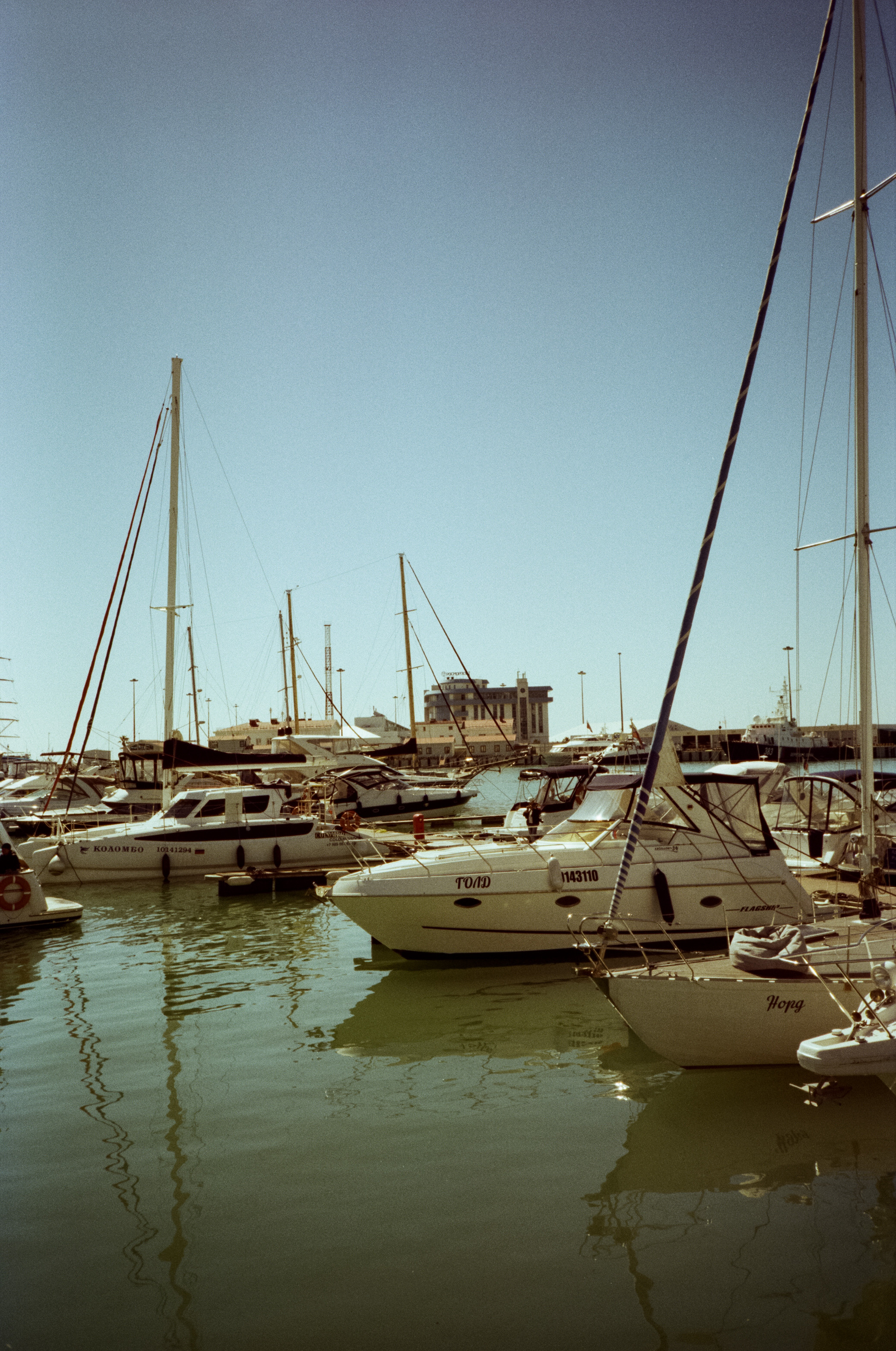 Морской порт Сочи. Фотограф-документалист Мария Осокина