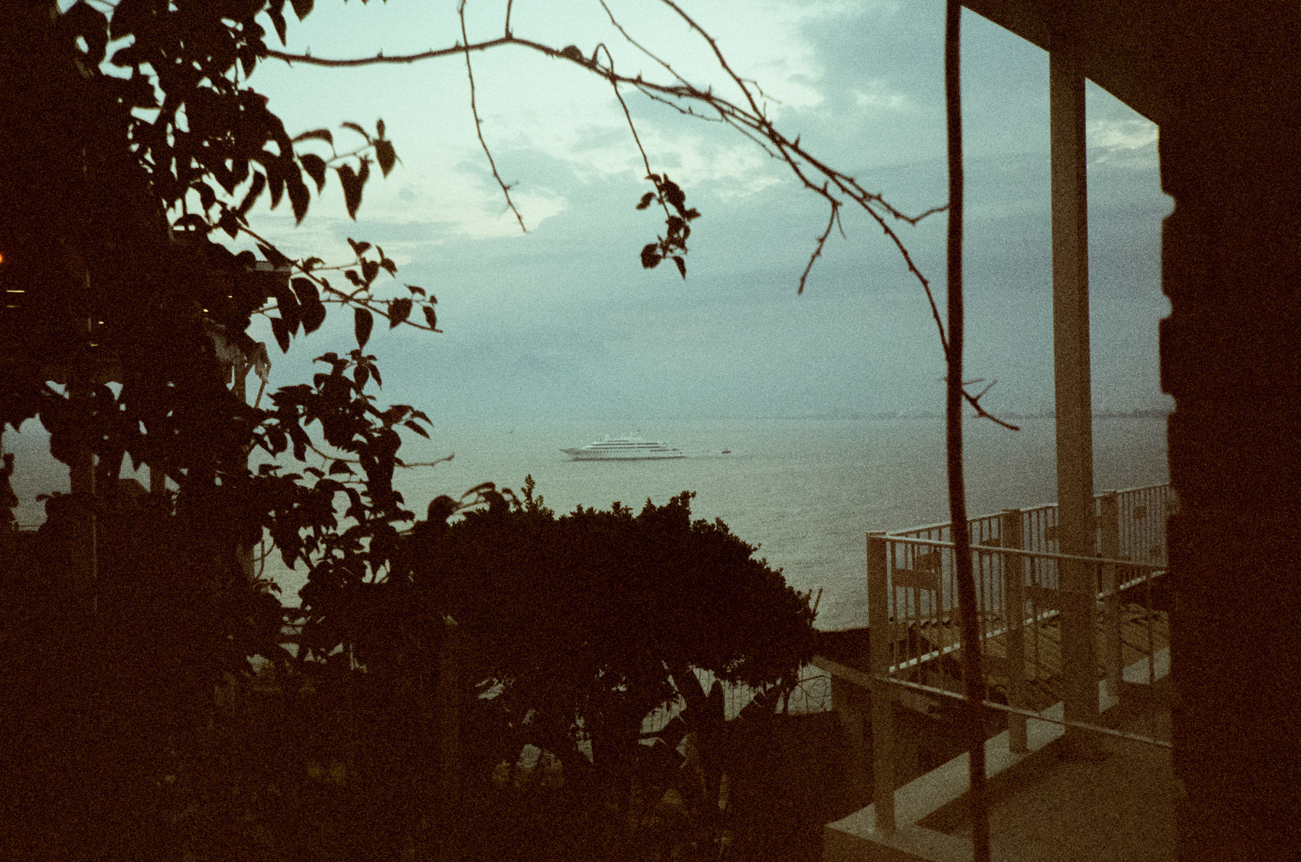 Смотровая площадка, Route Burger House кафе и порт Калеичи. Фотограф-документалист Мария Осокина