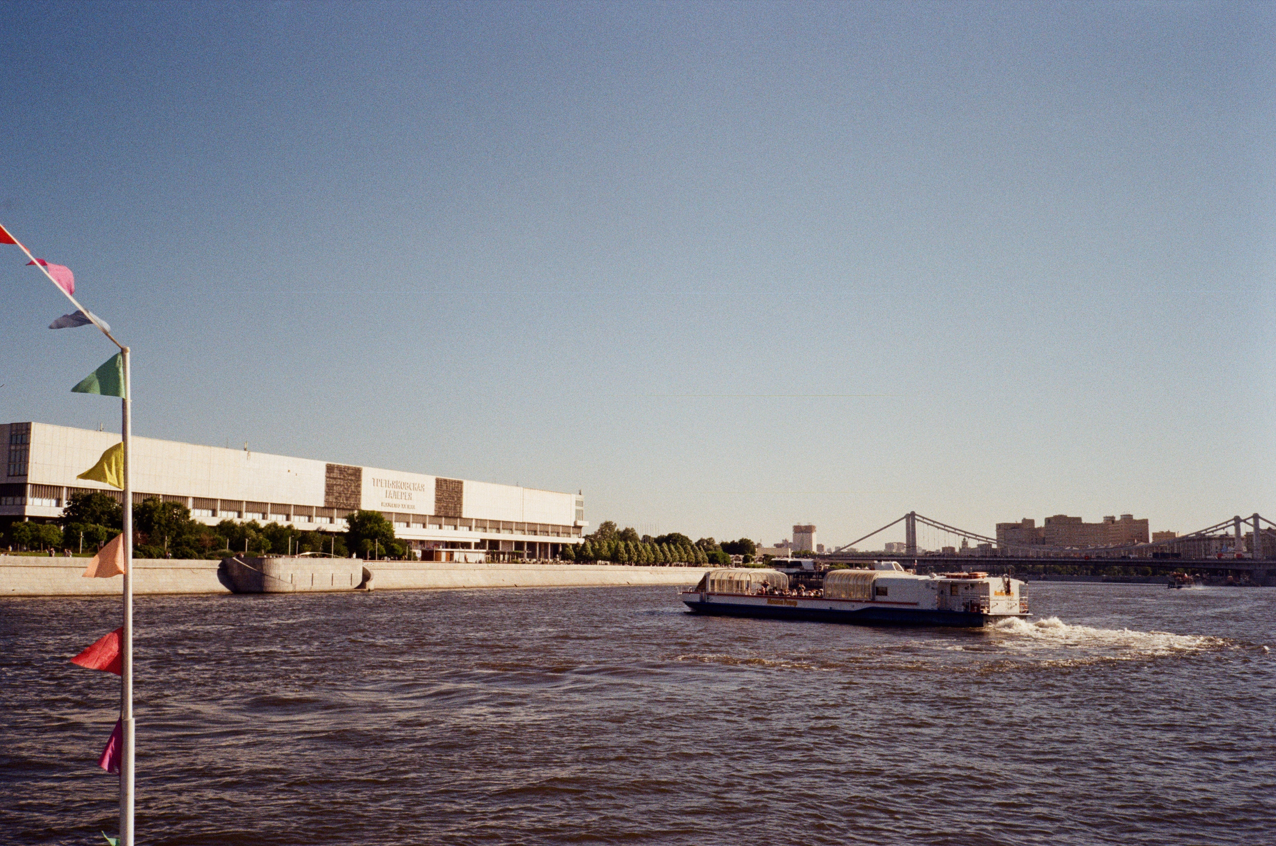 Прогулка по Москва-реке. Июль. Фотограф-документалист Мария Осокина