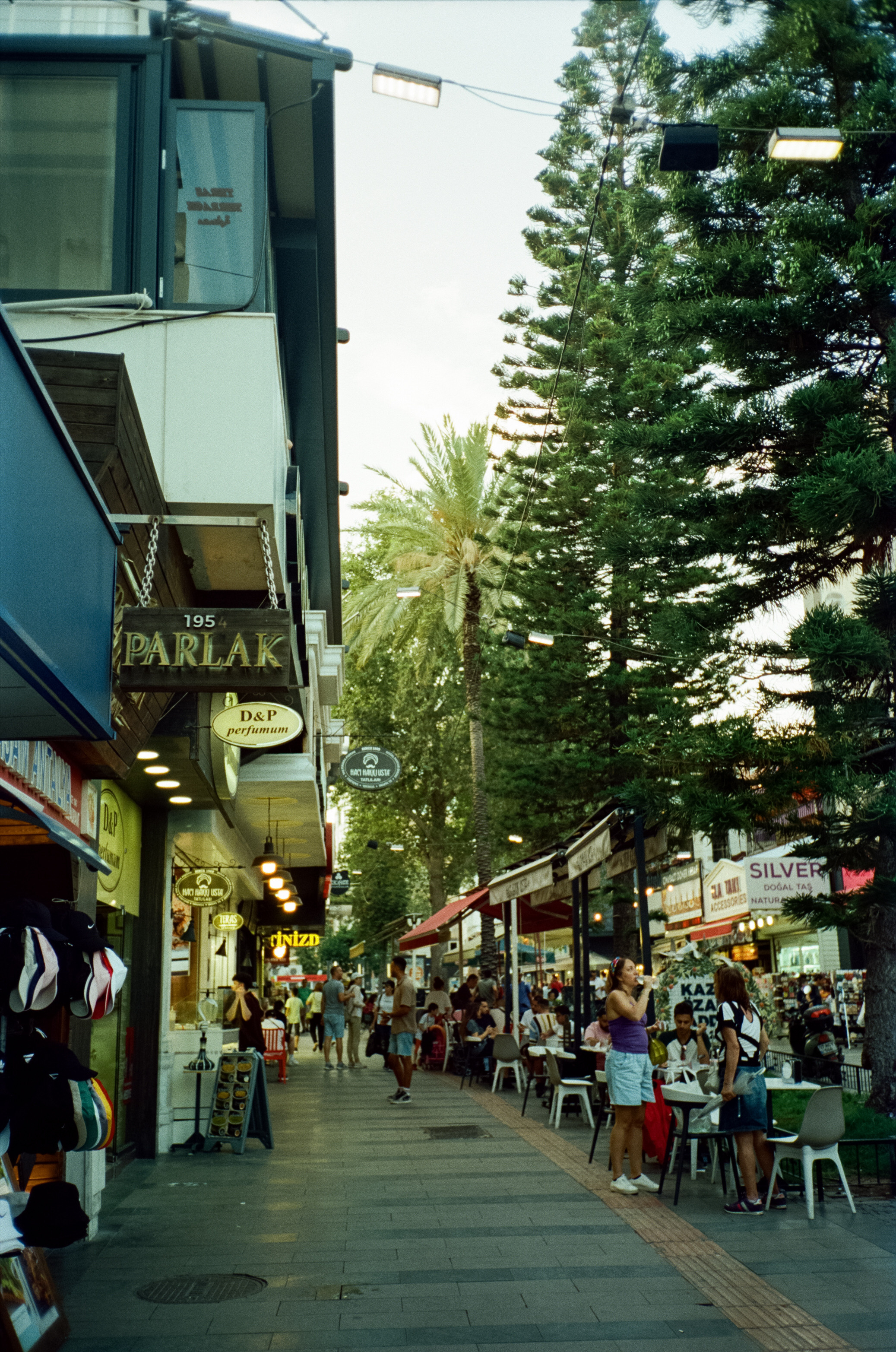 Кафе GeLatte в Калеичи. Фотограф-документалист Мария Осокина