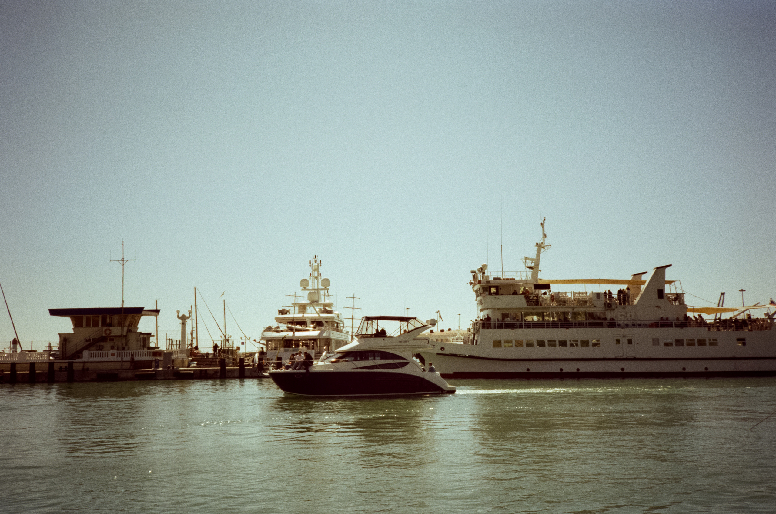 Морской порт Сочи. Фотограф-документалист Мария Осокина