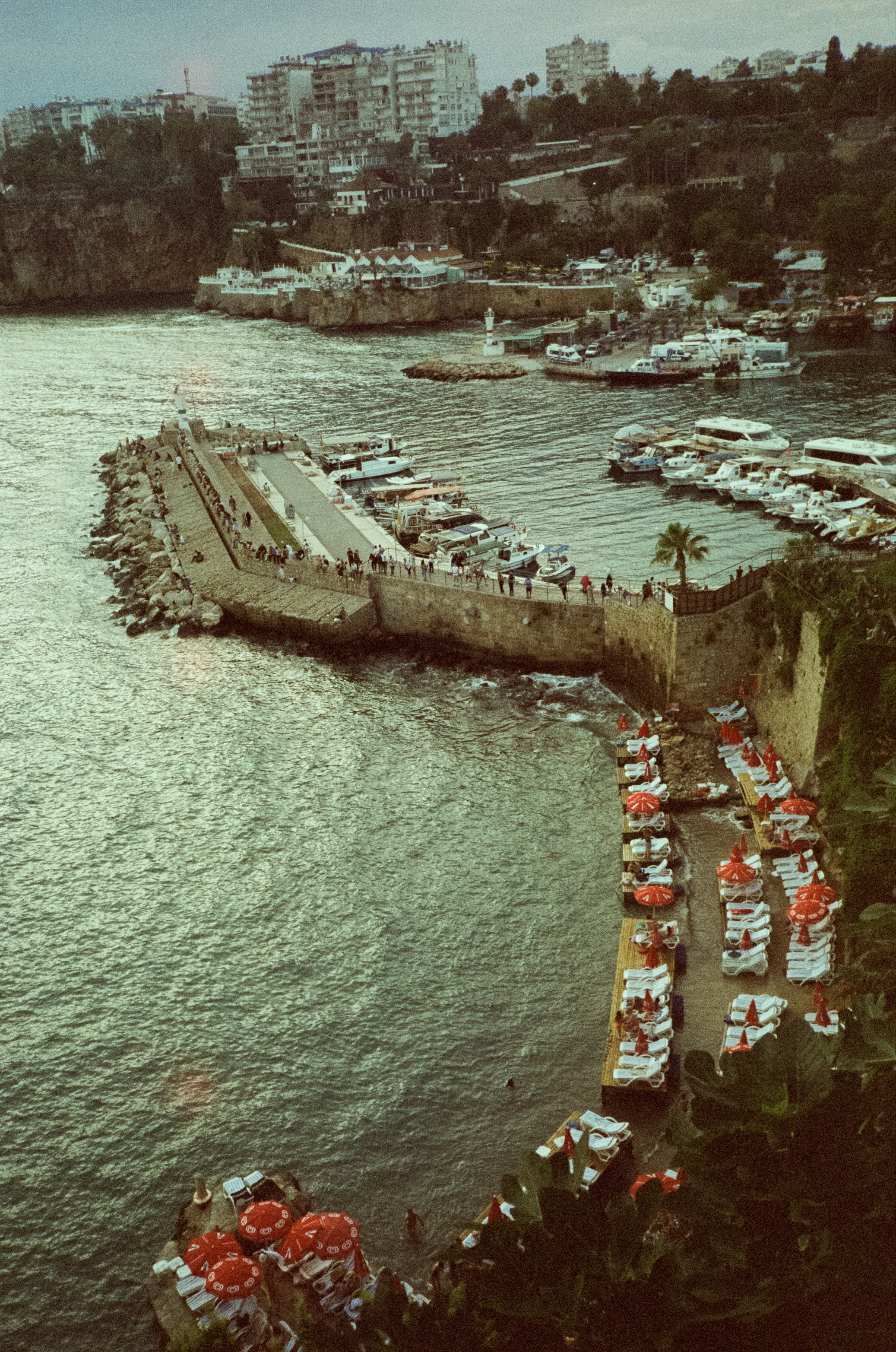 Смотровая площадка, Route Burger House кафе и порт Калеичи. Фотограф-документалист Мария Осокина