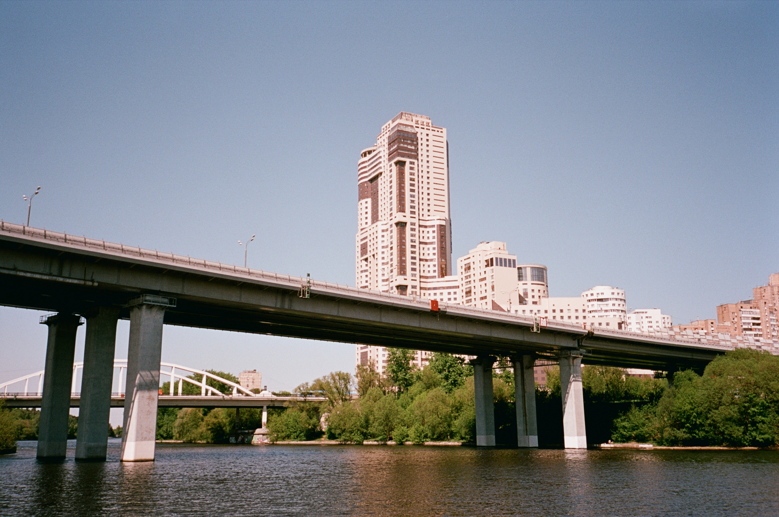 Живописный мост. «Кругосветка» вокруг Серебряного бора. Фотограф-документалист Мария Осокина