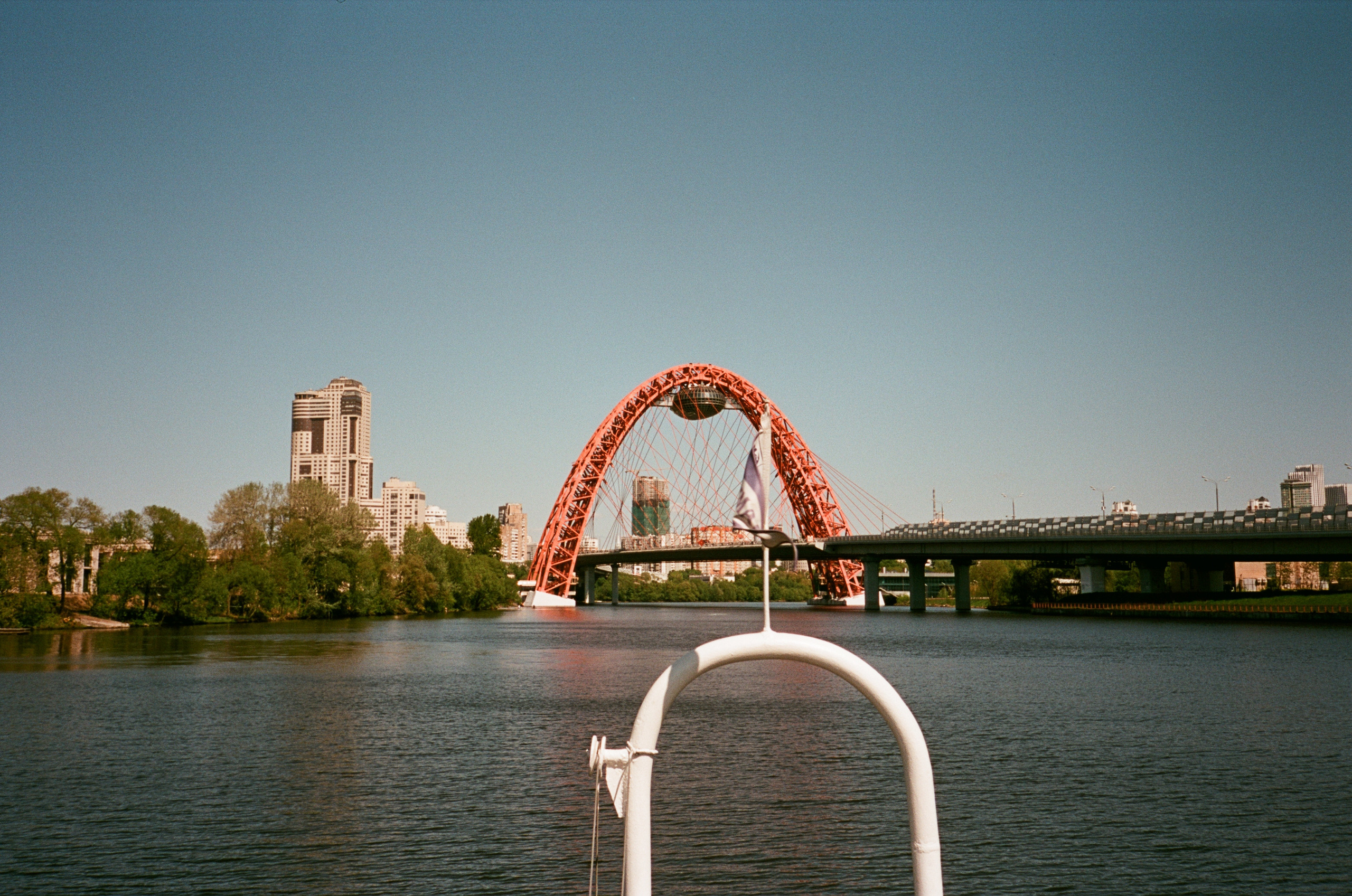 Живописный мост. «Кругосветка» вокруг Серебряного бора. Фотограф-документалист Мария Осокина