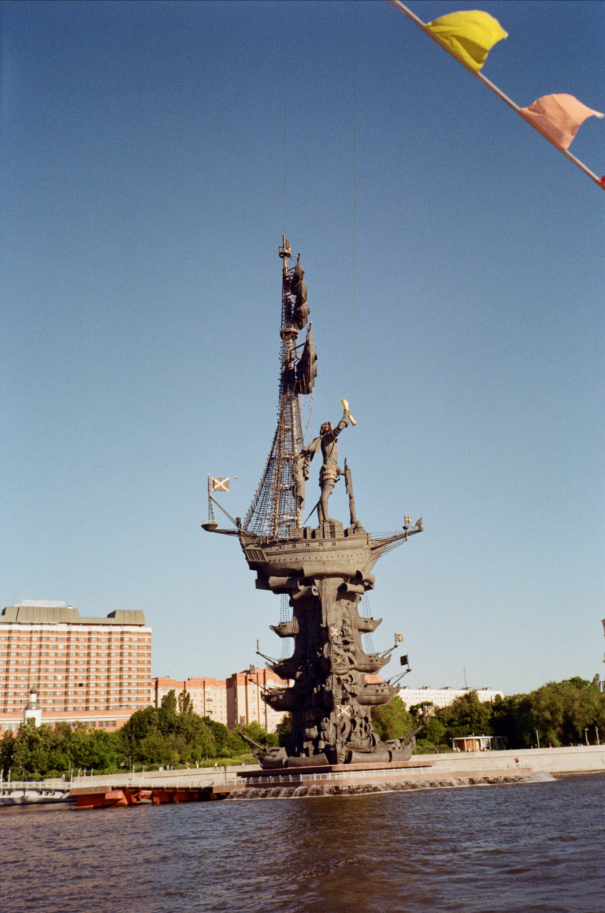 Прогулка по Москва-реке. Июль. Фотограф-документалист Мария Осокина