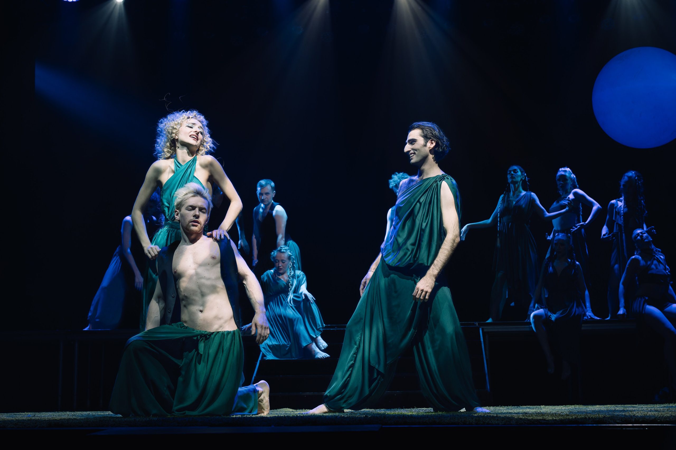 Театр Роста: Сон в летнюю ночь. Сайт фотографа Сергея Абрамова