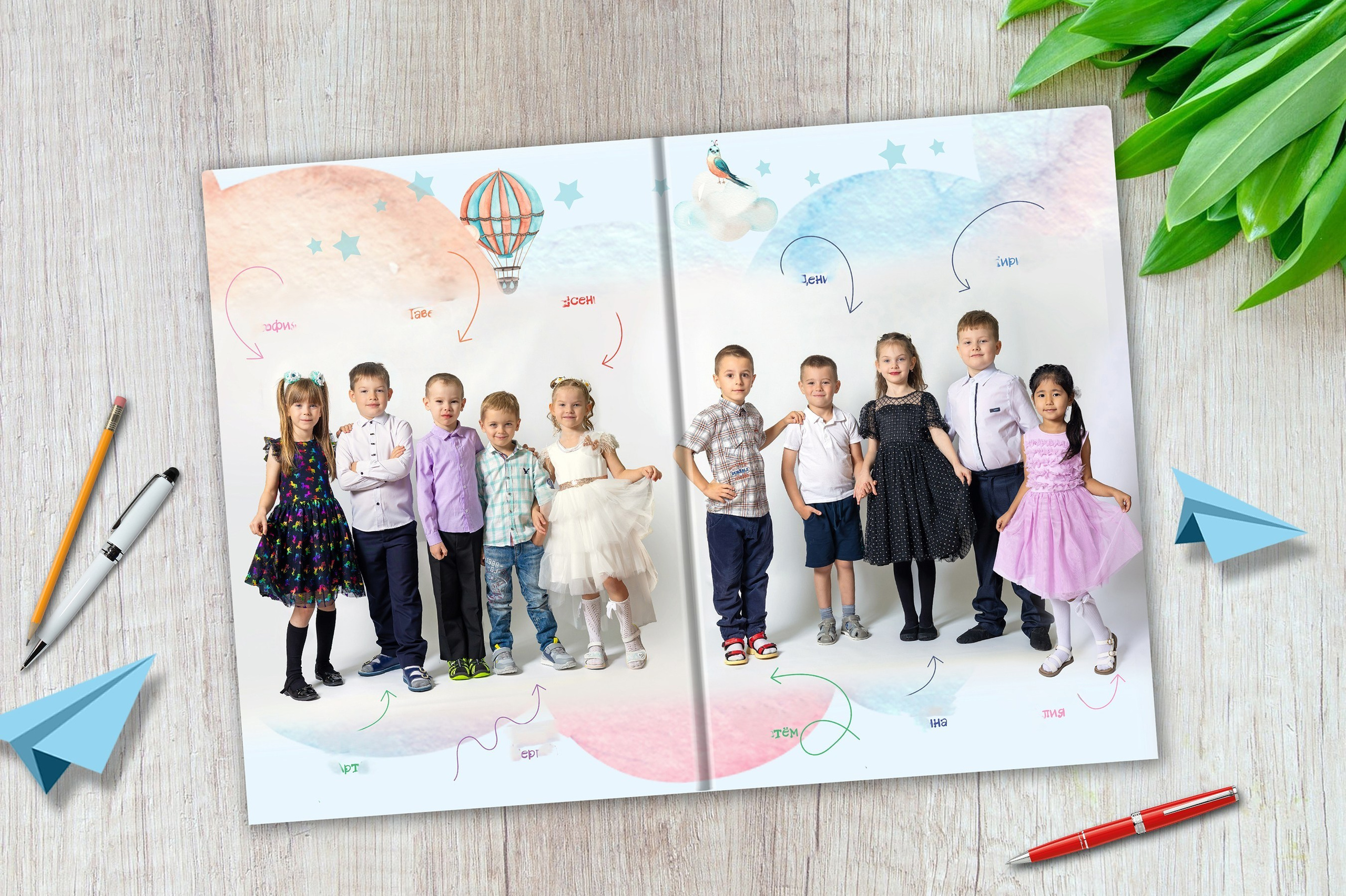 Выпускной альбом для детского сада. Выпускные альбомы в Верхней Пышме. Фотостудия «Олеся»