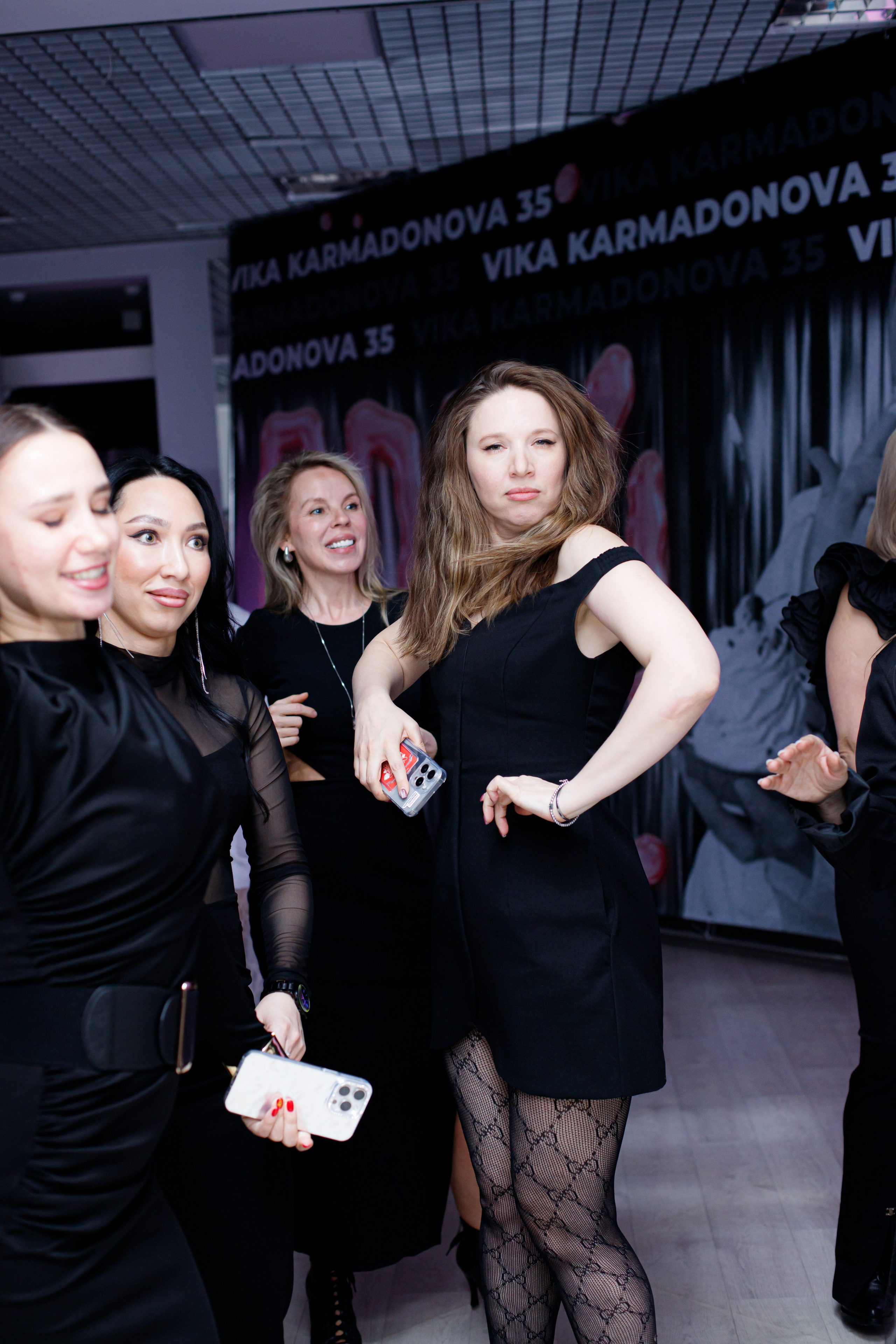 VIKA KARMADONOVA. Photokarish