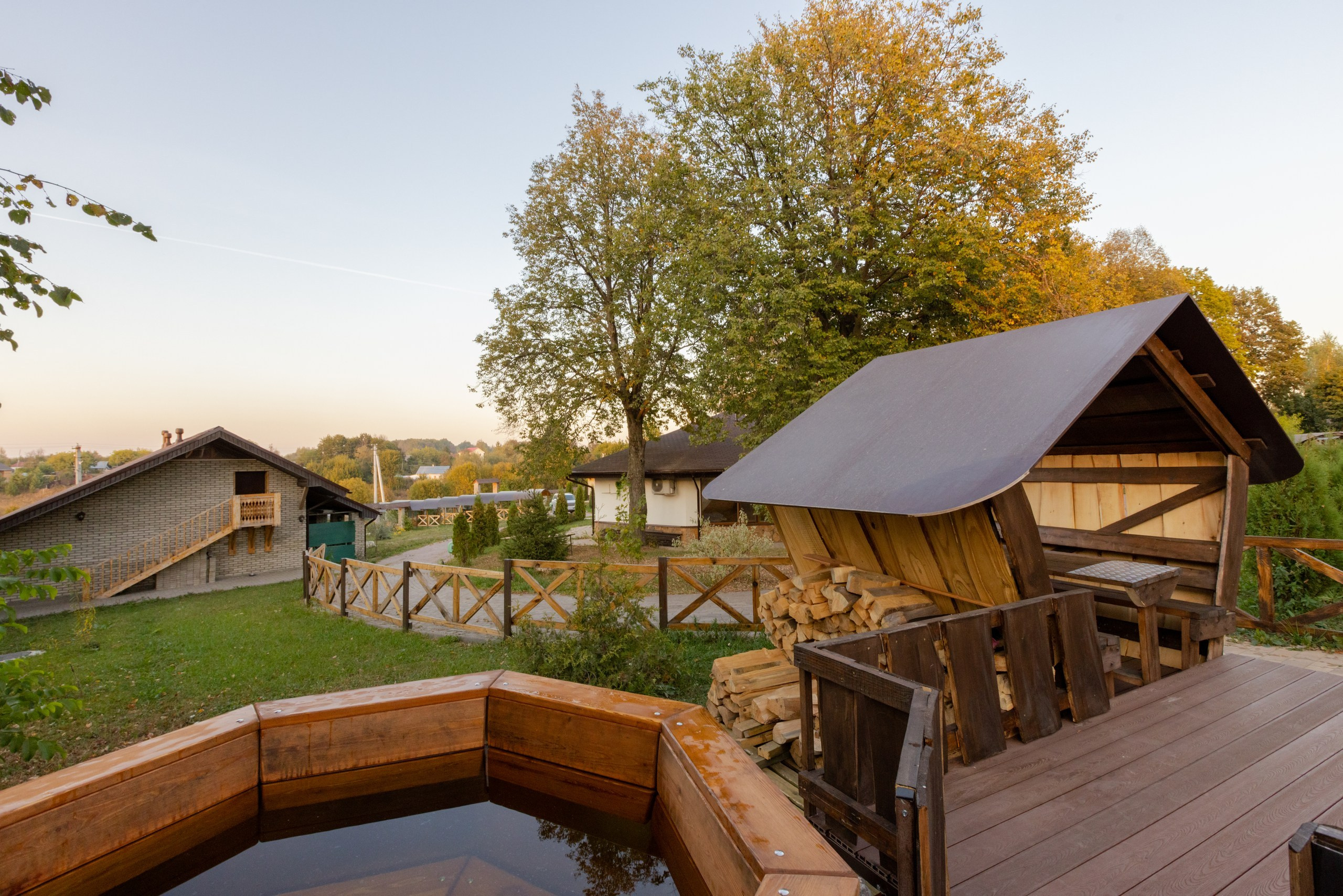 Большая Тросна вечером и новый бассейный комплекс. Фотограф в Туле Крупский АнДРей. Фотостудия «КАДР71» в Туле