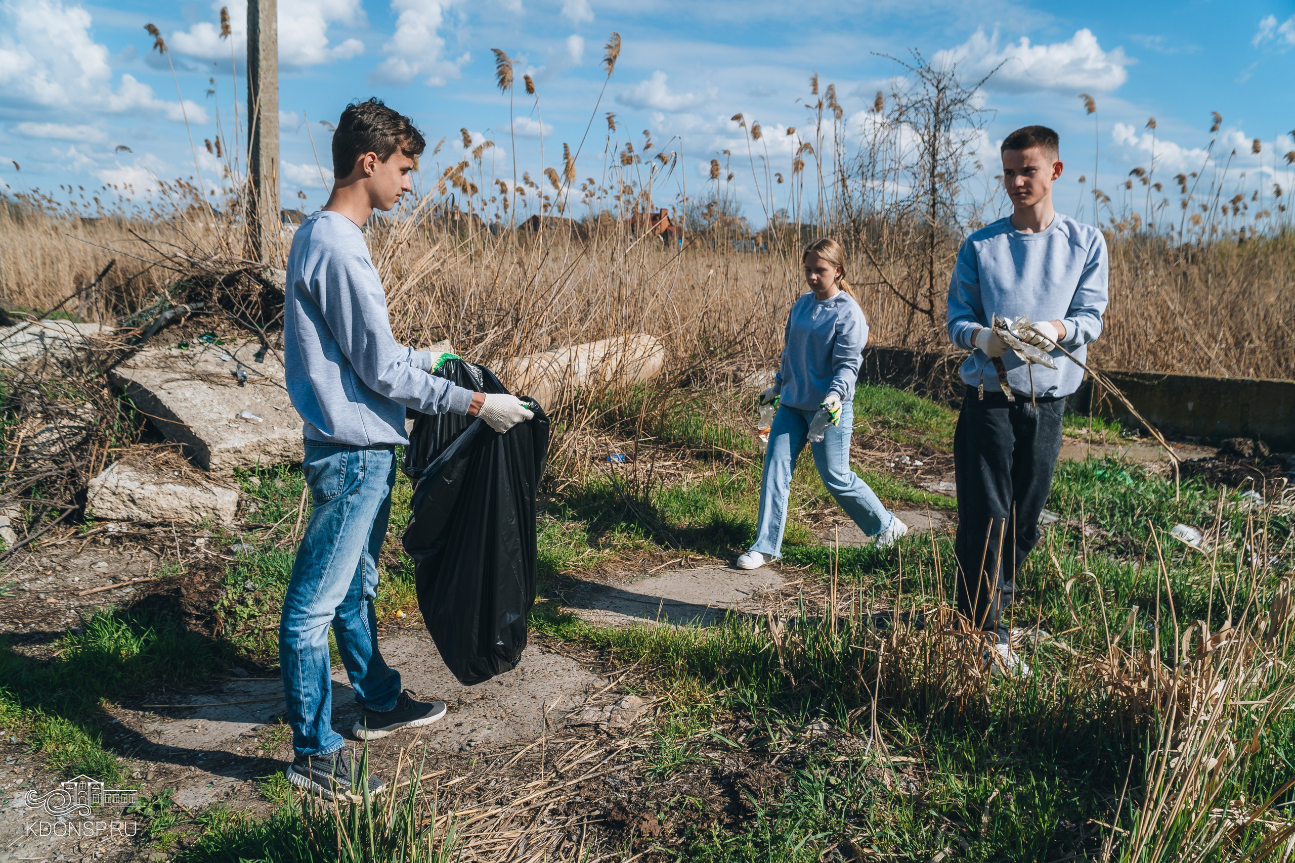 Экологическая акция «Час земли». Новотитаровский Дом культуры