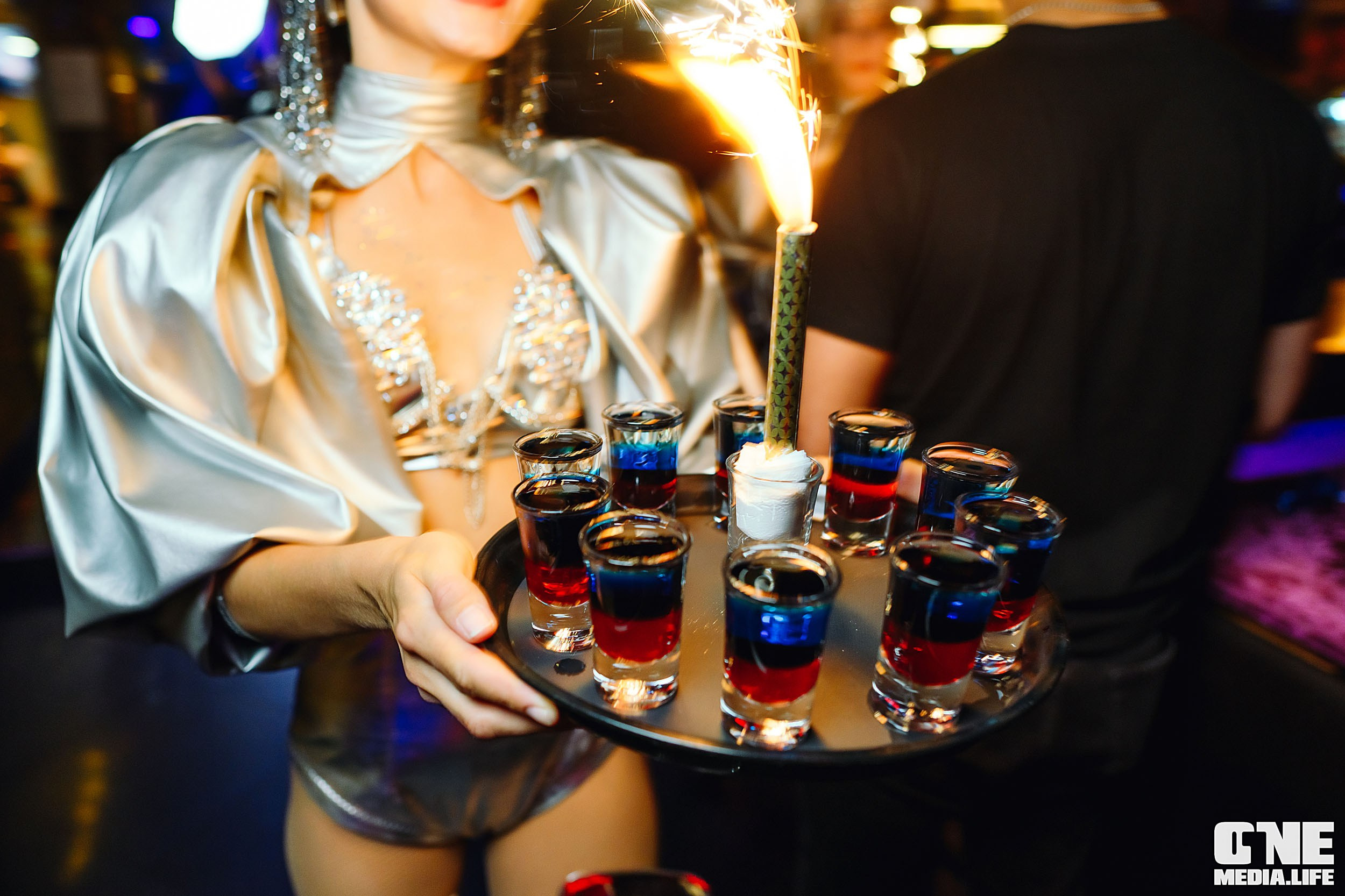 Фоторепортаж из караоке-клуба Эйфория. One Media Life: фоторепортажи, фотоотчеты с мероприятий и заведений