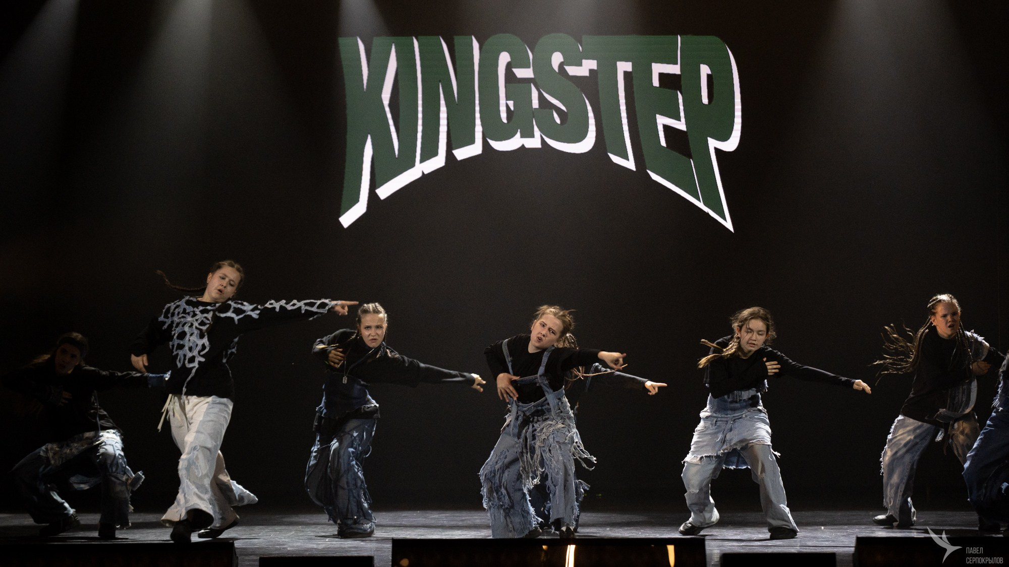 Отчетный концерт студии танца KingStep. Репортажный фотограф в Казани Павел Серпокрылов