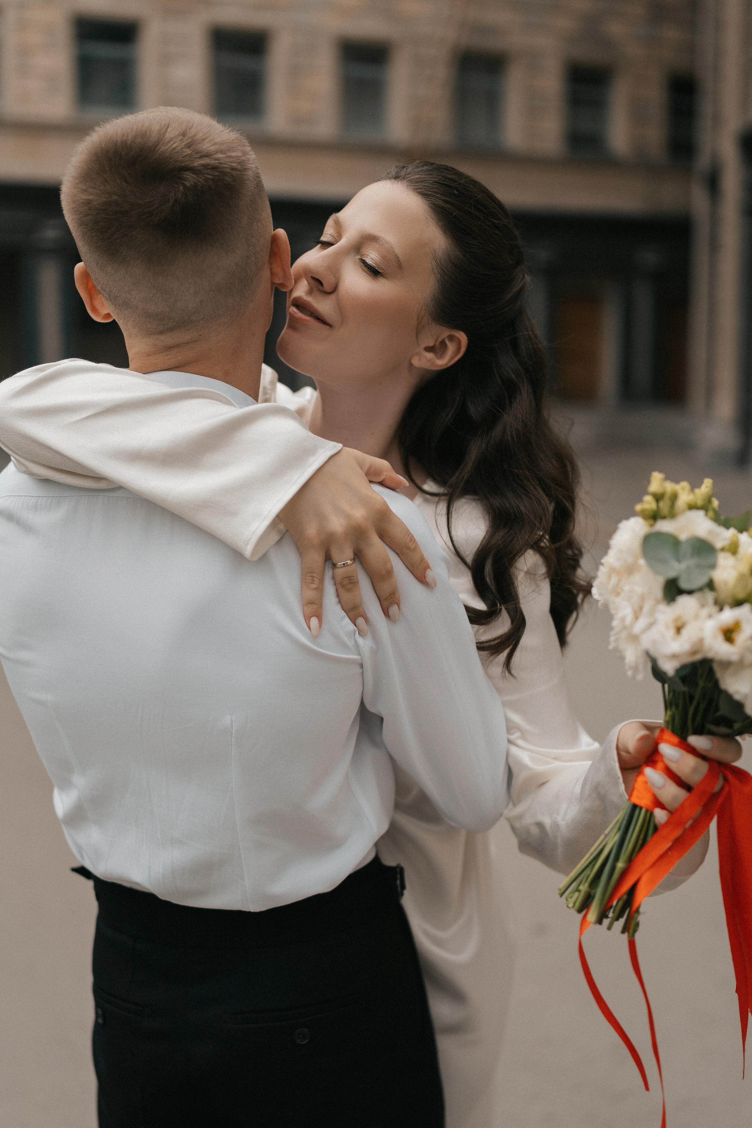 Никита и Аня в городе. Семейный, портретный фотограф Новосибирск. Оля Адова