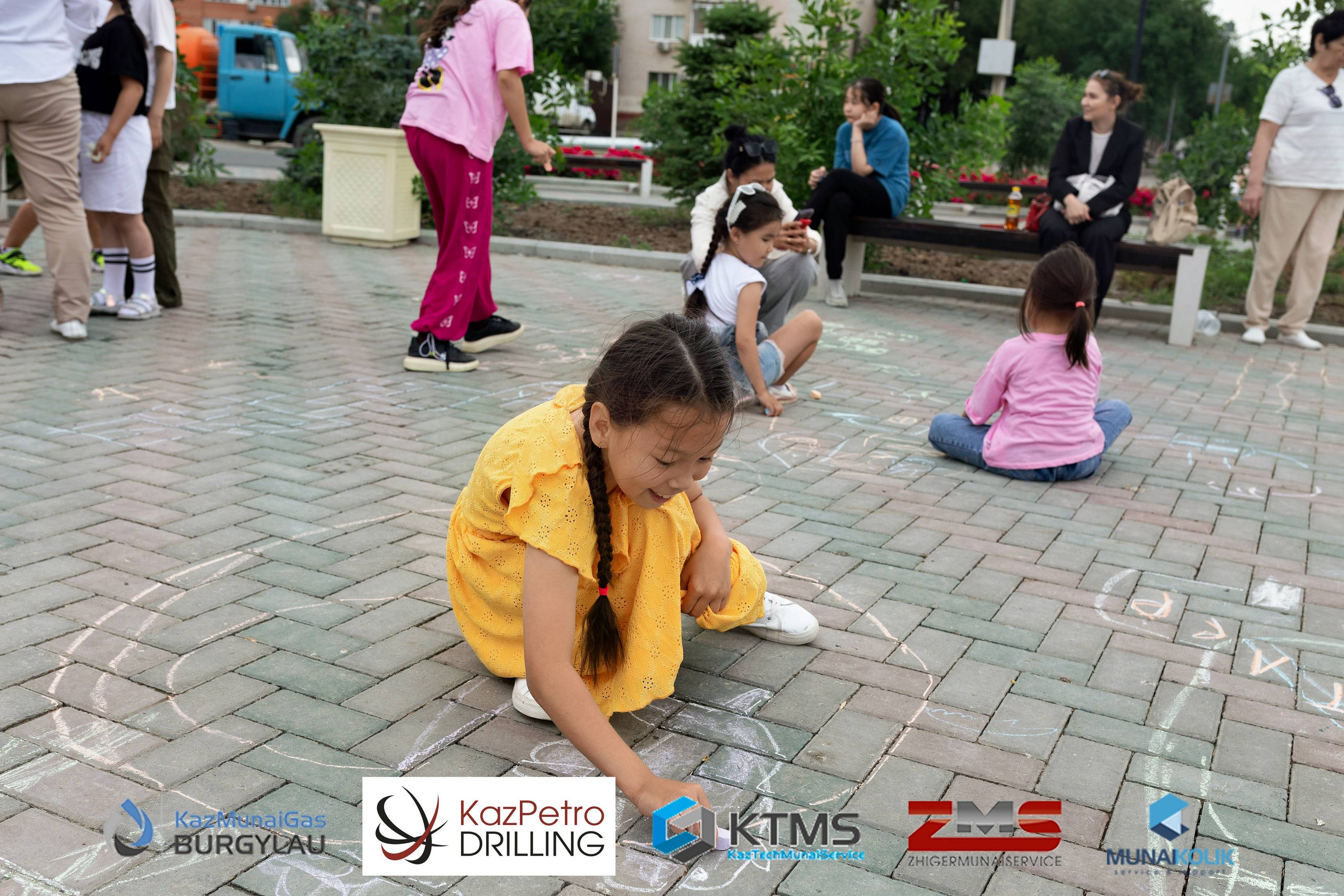 Фоторепортаж с 1 июня в Атырау (день защиты детей). Фотограф в Атырау Максим Стадниченко