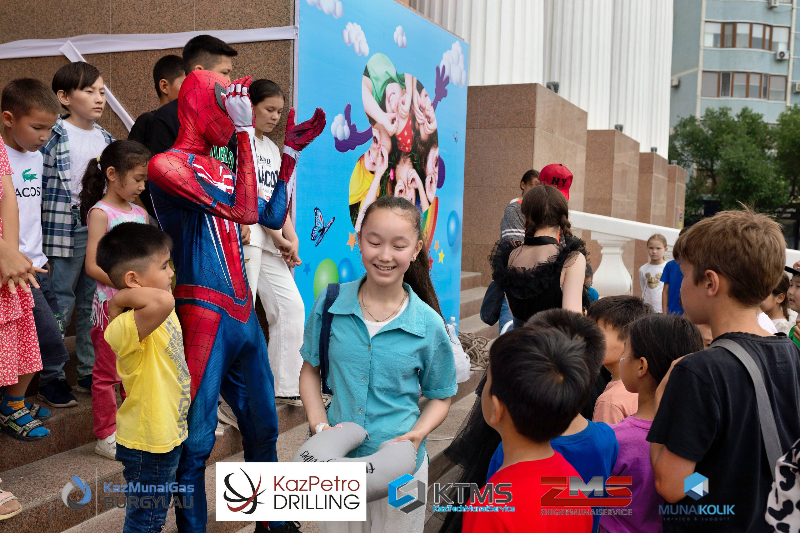 Фоторепортаж с 1 июня в Атырау (день защиты детей). Фотограф в Атырау Максим Стадниченко