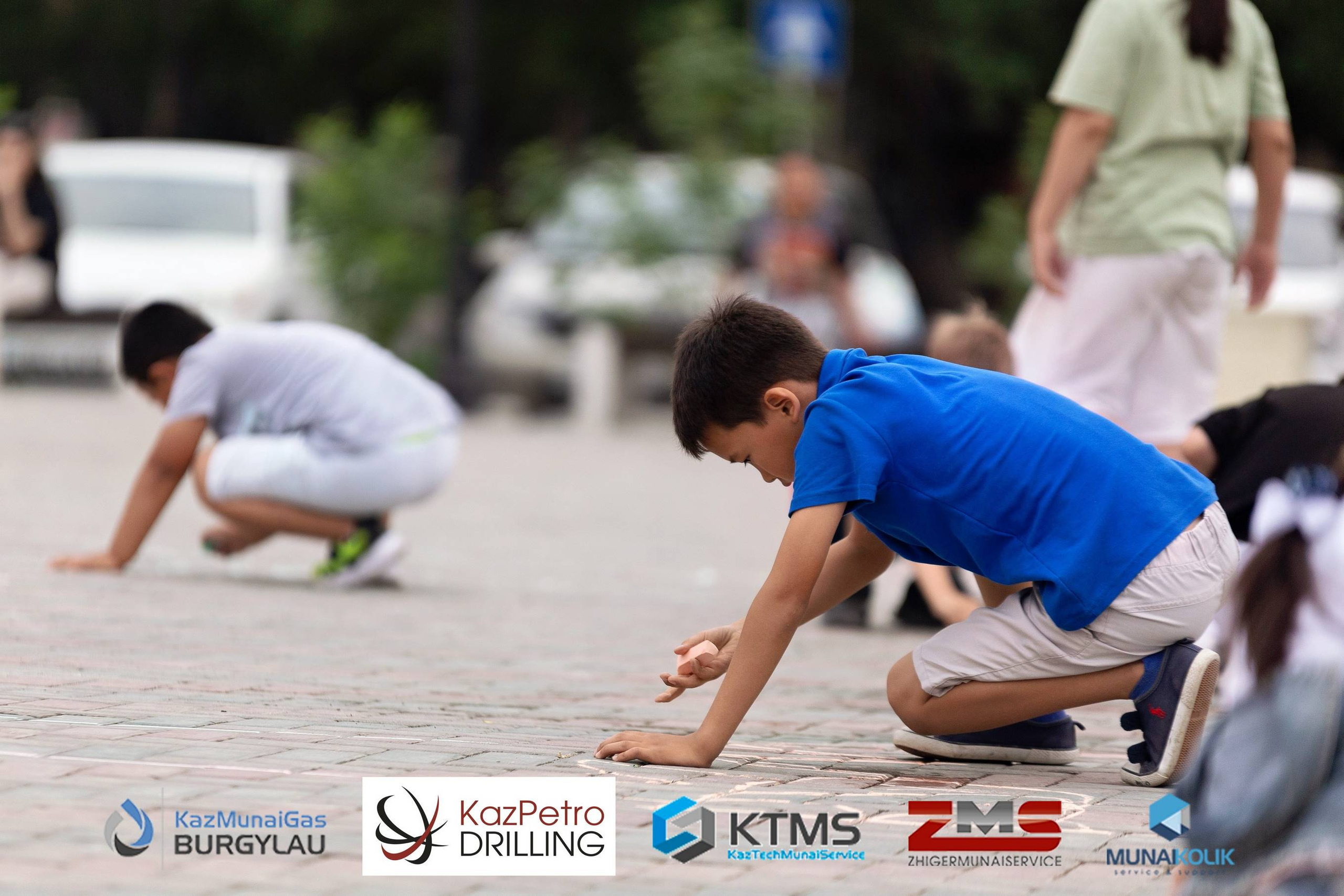 Фоторепортаж с 1 июня в Атырау (день защиты детей). Фотограф в Атырау Максим Стадниченко