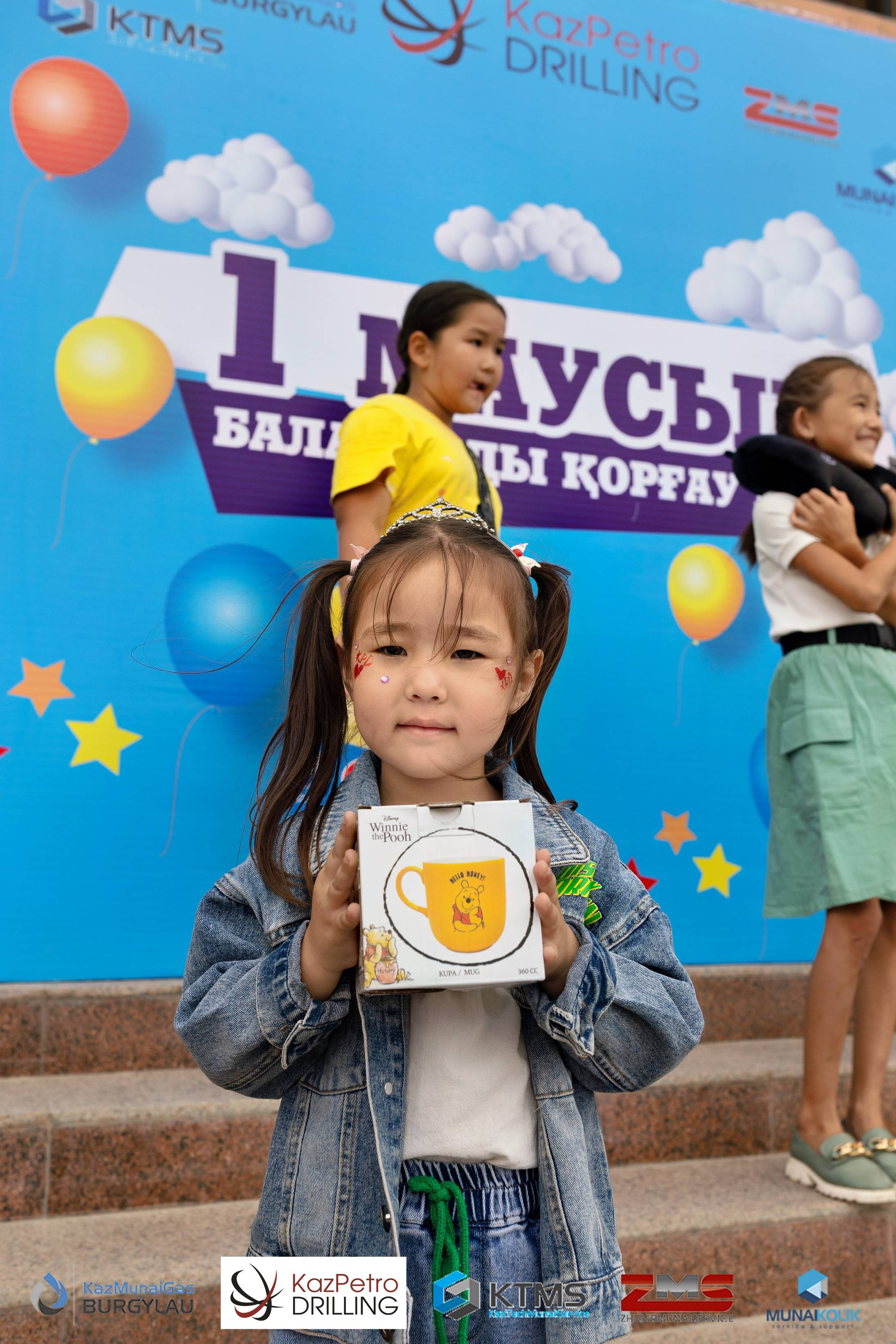 Фоторепортаж с 1 июня в Атырау (день защиты детей). Фотограф в Атырау Максим Стадниченко