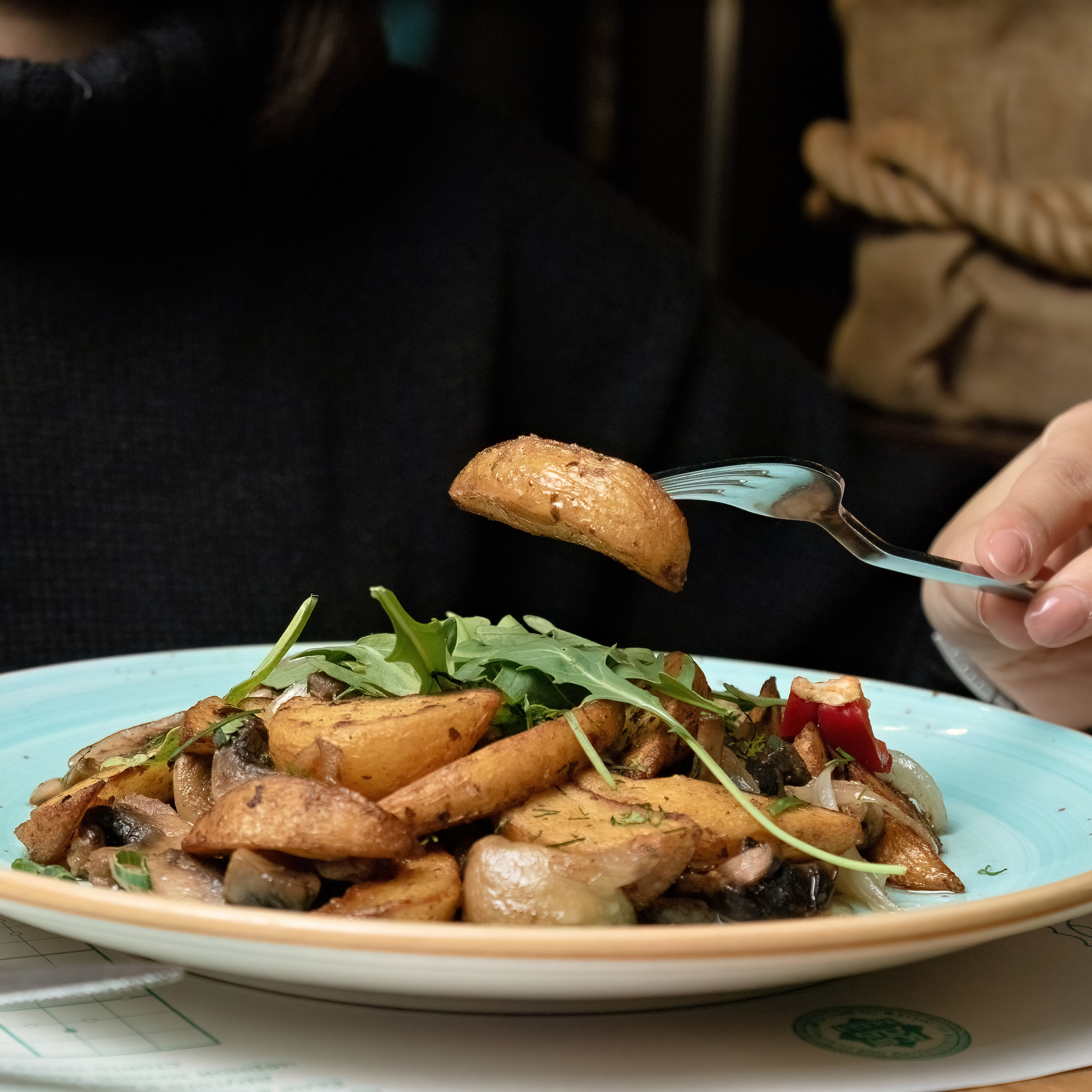 Рестораны Coffee river и Morocco (Атырау, Актау, Жанаозен). Фотограф в Атырау Максим Стадниченко