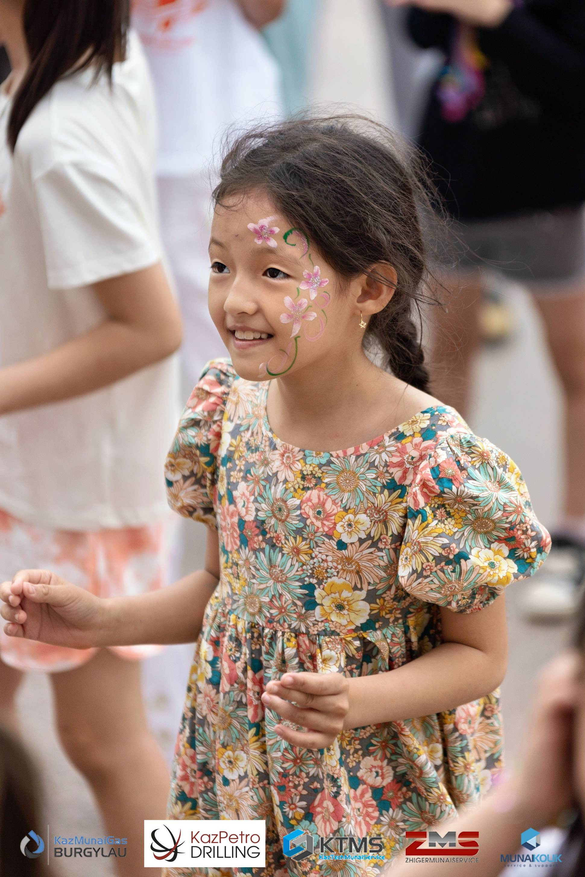 Фоторепортаж с 1 июня в Атырау (день защиты детей). Фотограф в Атырау Максим Стадниченко