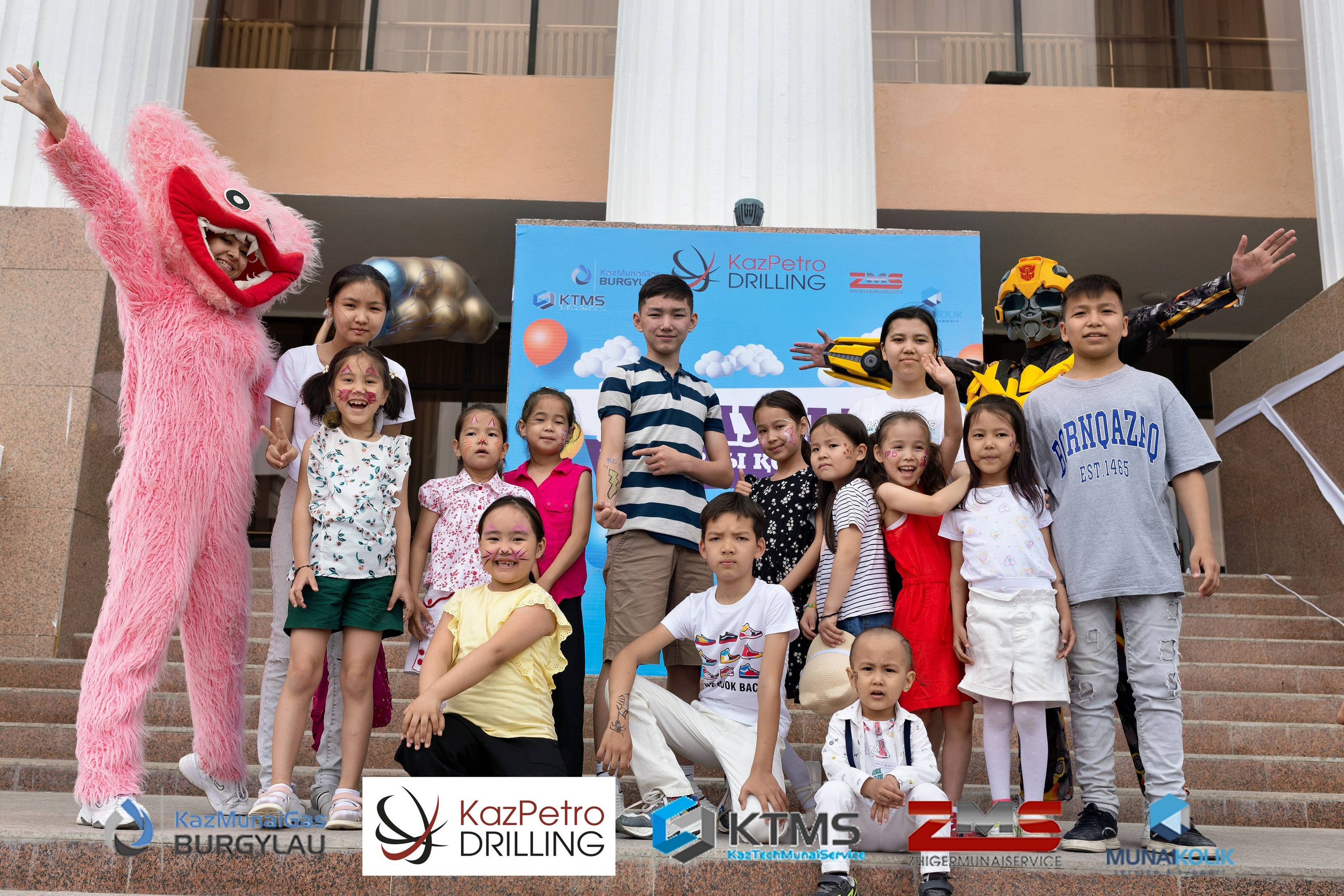 Фоторепортаж с 1 июня в Атырау (день защиты детей). Фотограф в Атырау Максим Стадниченко