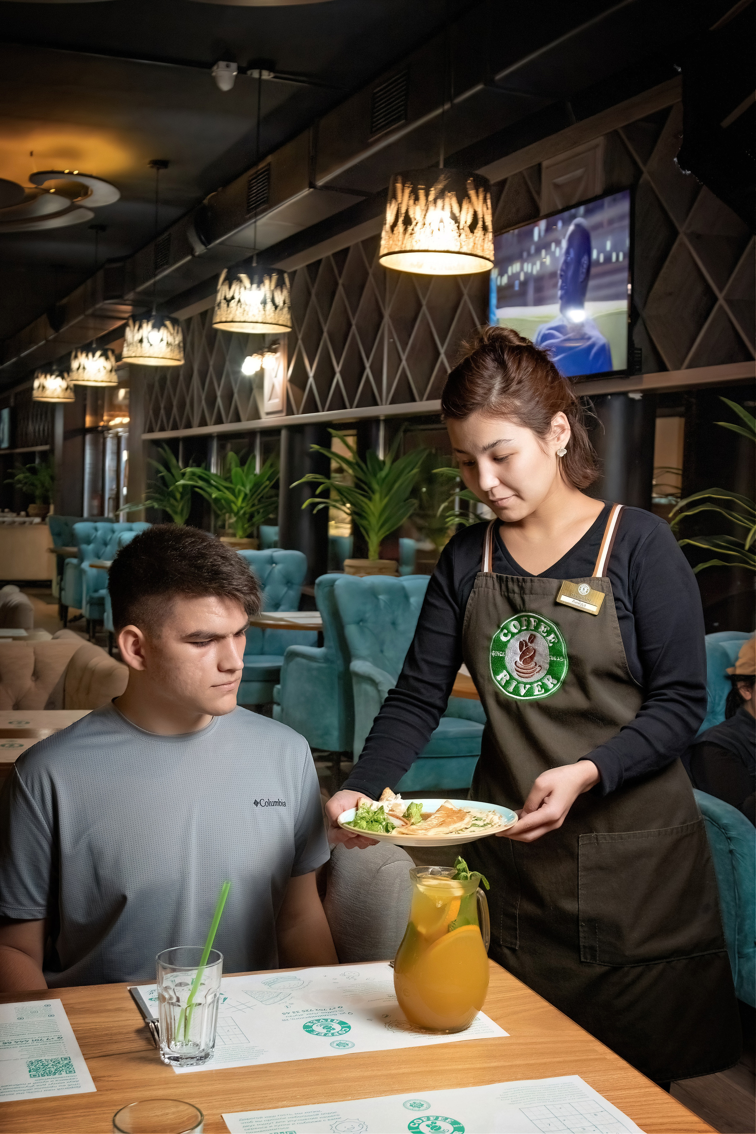 Рестораны Coffee river и Morocco (Атырау, Актау, Жанаозен). Фотограф в Атырау Максим Стадниченко