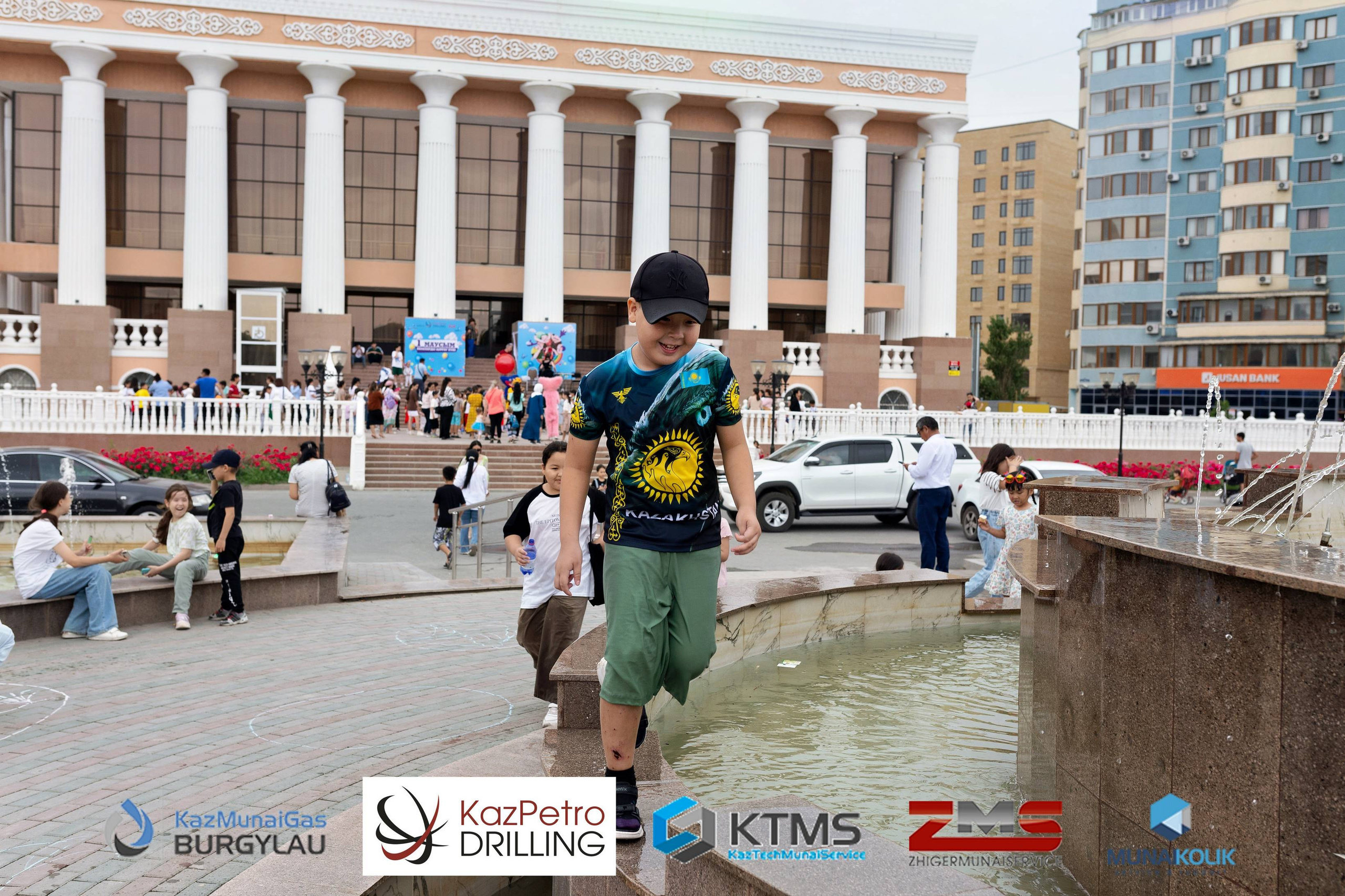 Фоторепортаж с 1 июня в Атырау (день защиты детей). Фотограф в Атырау Максим Стадниченко