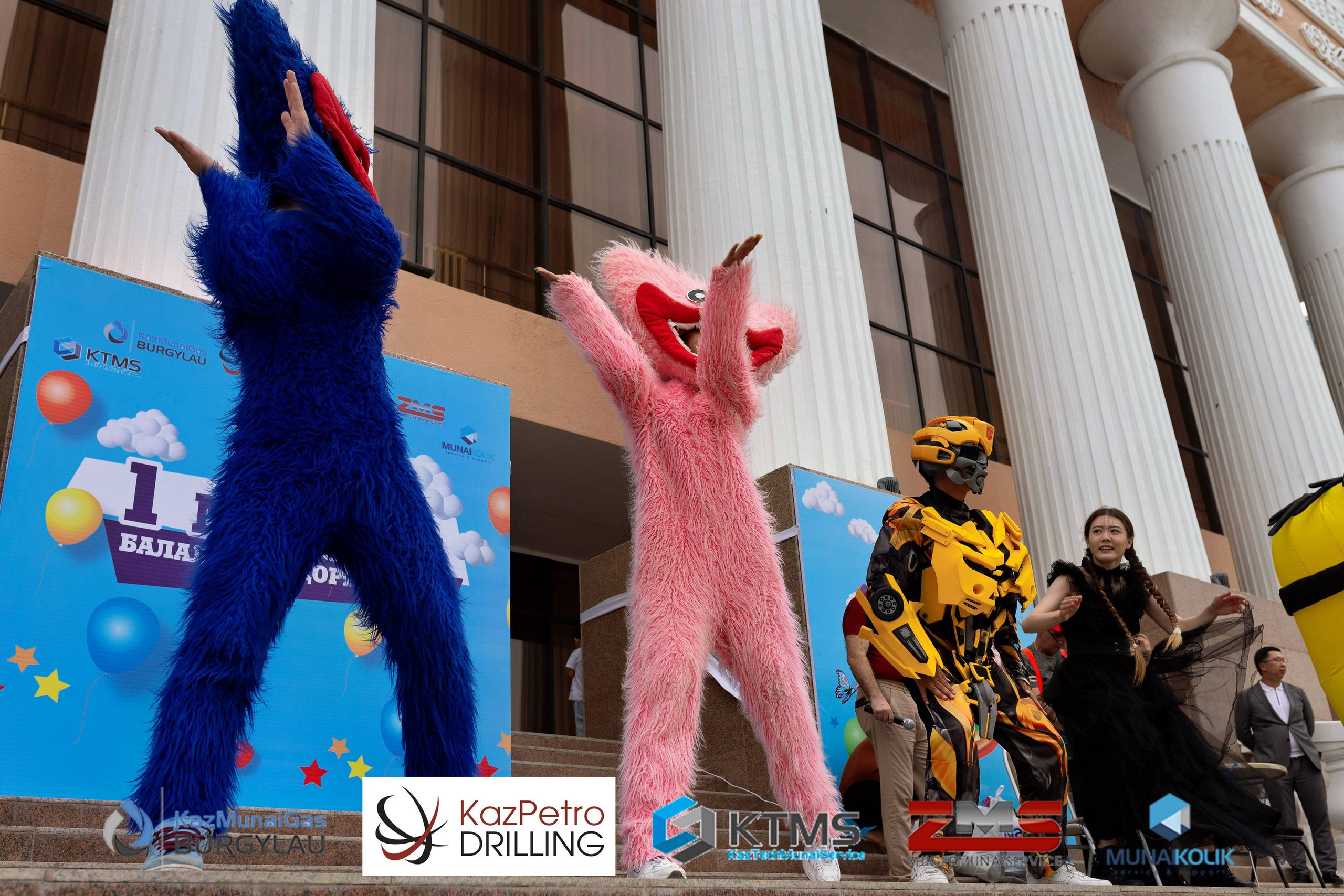 Фоторепортаж с 1 июня в Атырау (день защиты детей). Фотограф в Атырау Максим Стадниченко