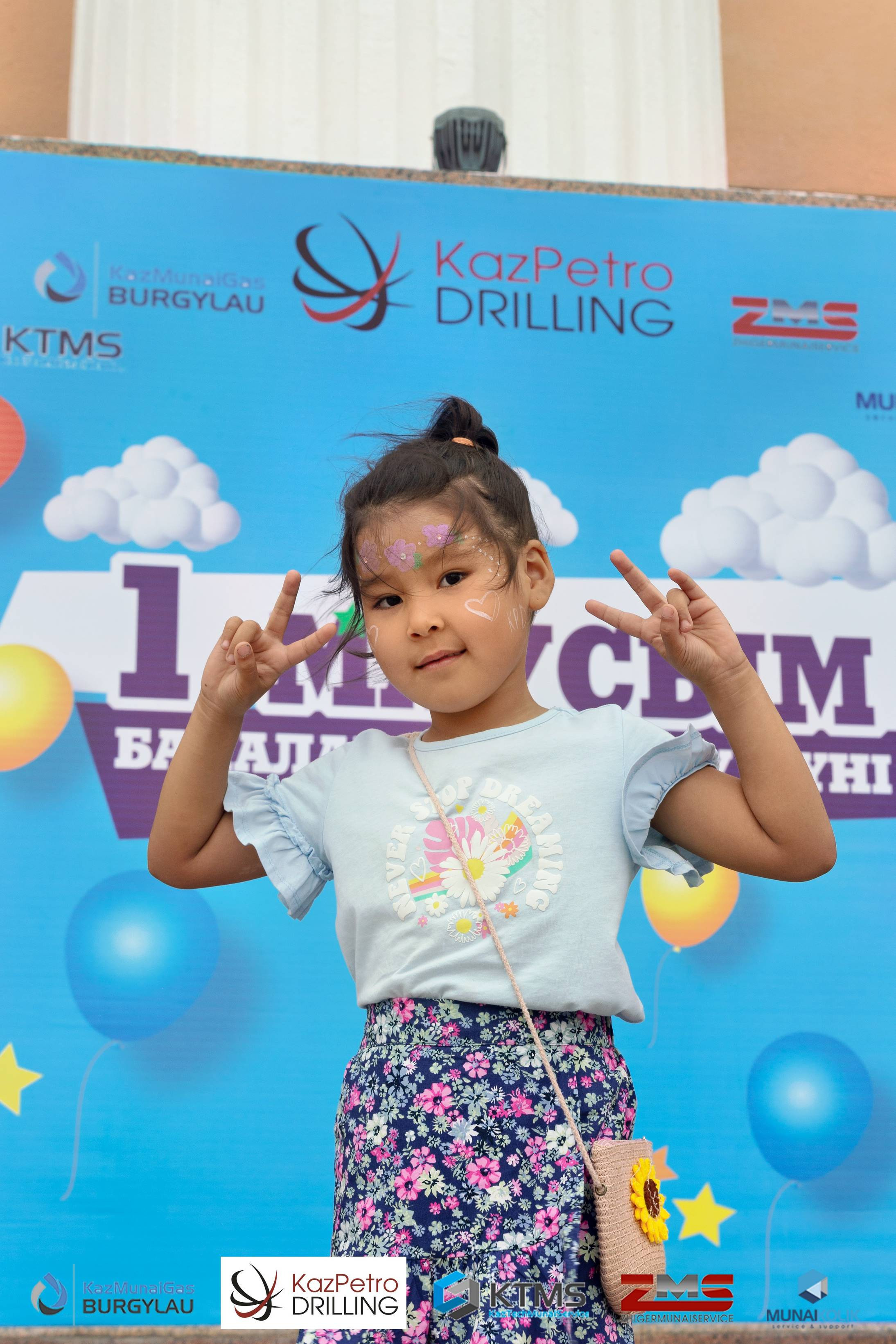 Фоторепортаж с 1 июня в Атырау (день защиты детей). Фотограф в Атырау Максим Стадниченко