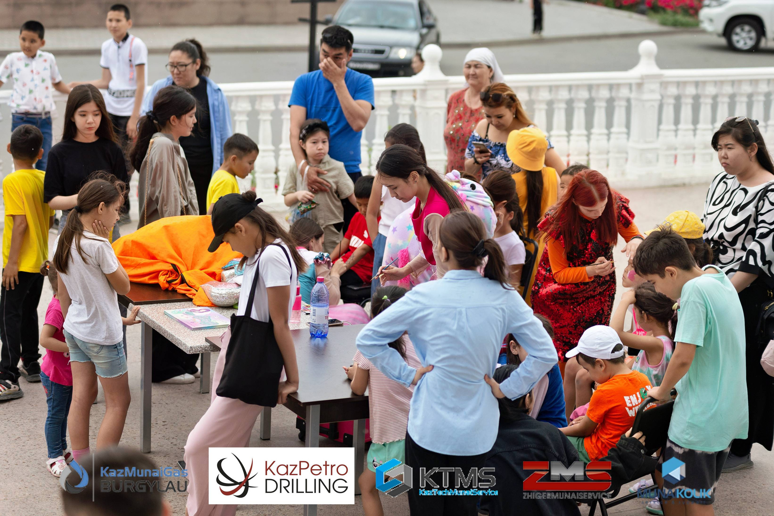 Фоторепортаж с 1 июня в Атырау (день защиты детей). Фотограф в Атырау Максим Стадниченко