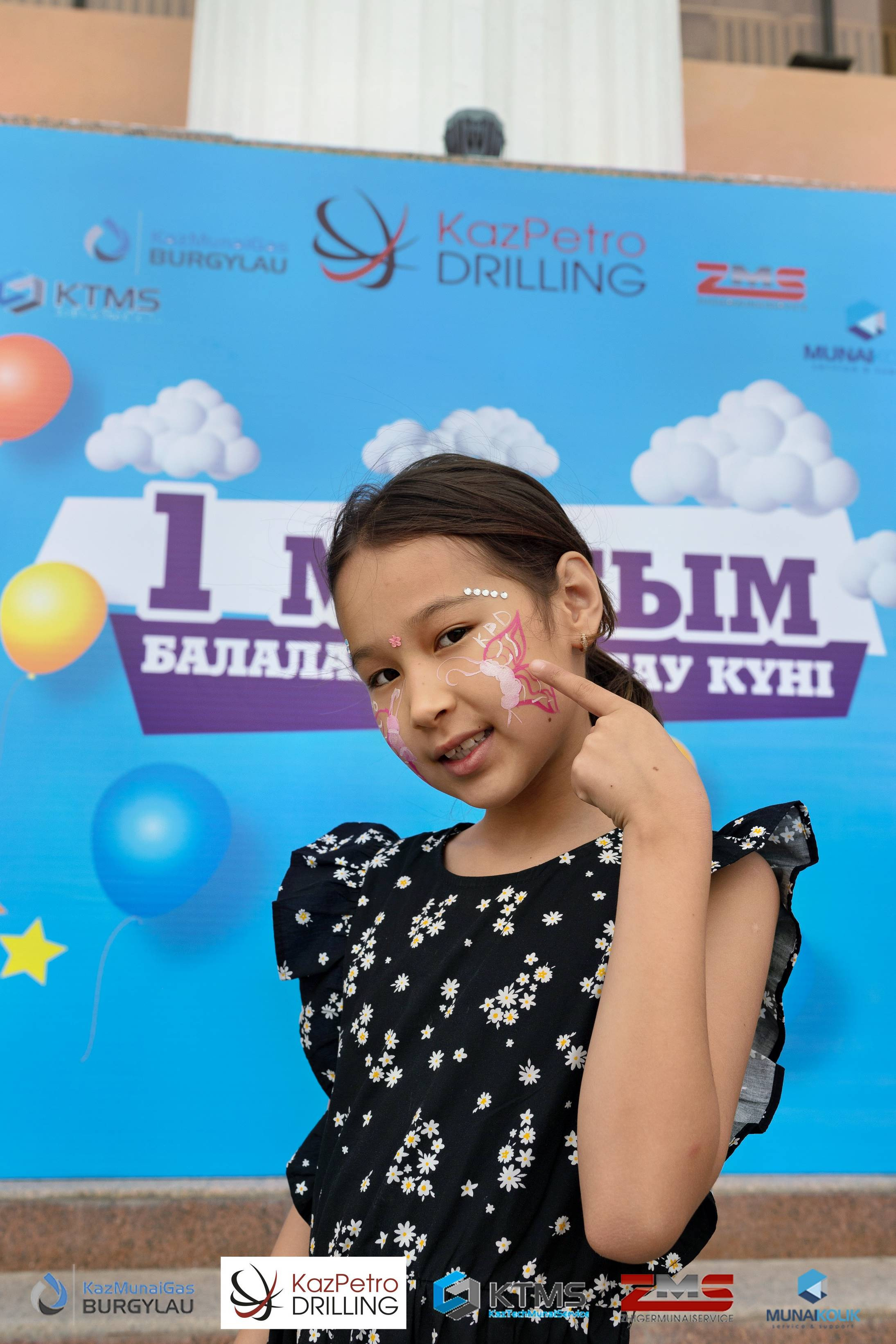 Фоторепортаж с 1 июня в Атырау (день защиты детей). Фотограф в Атырау Максим Стадниченко