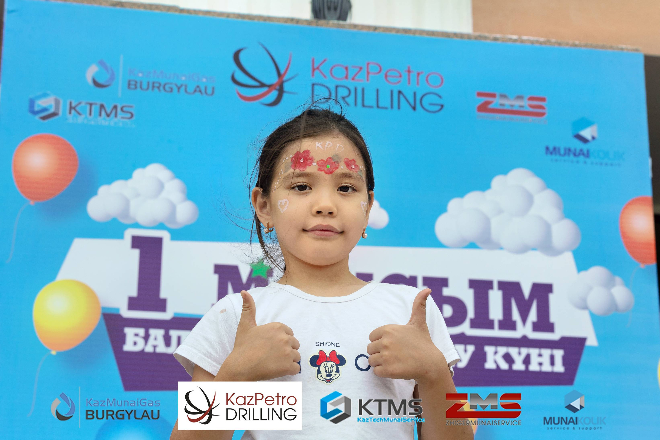 Фоторепортаж с 1 июня в Атырау (день защиты детей). Фотограф в Атырау Максим Стадниченко