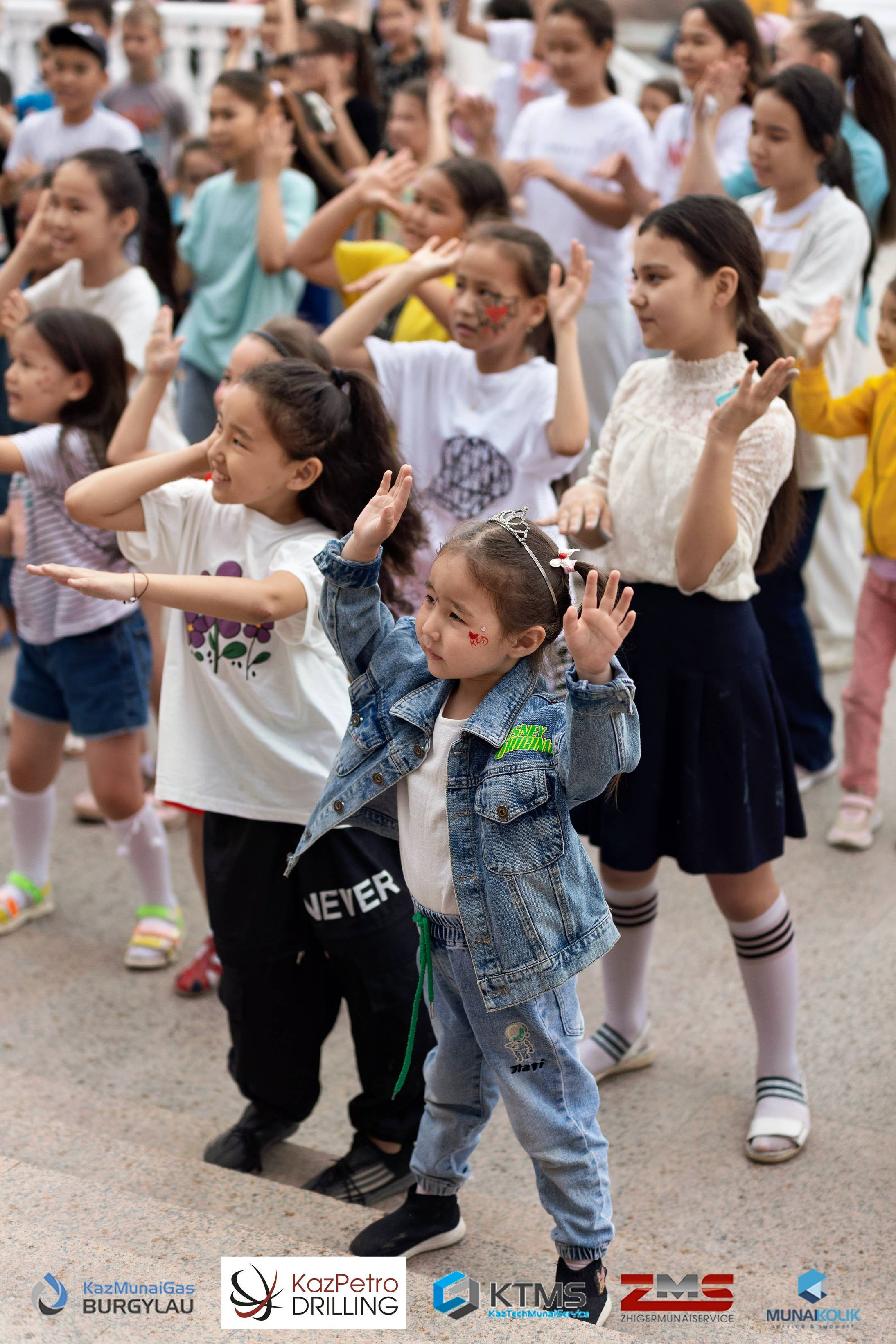 Фоторепортаж с 1 июня в Атырау (день защиты детей). Фотограф в Атырау Максим Стадниченко