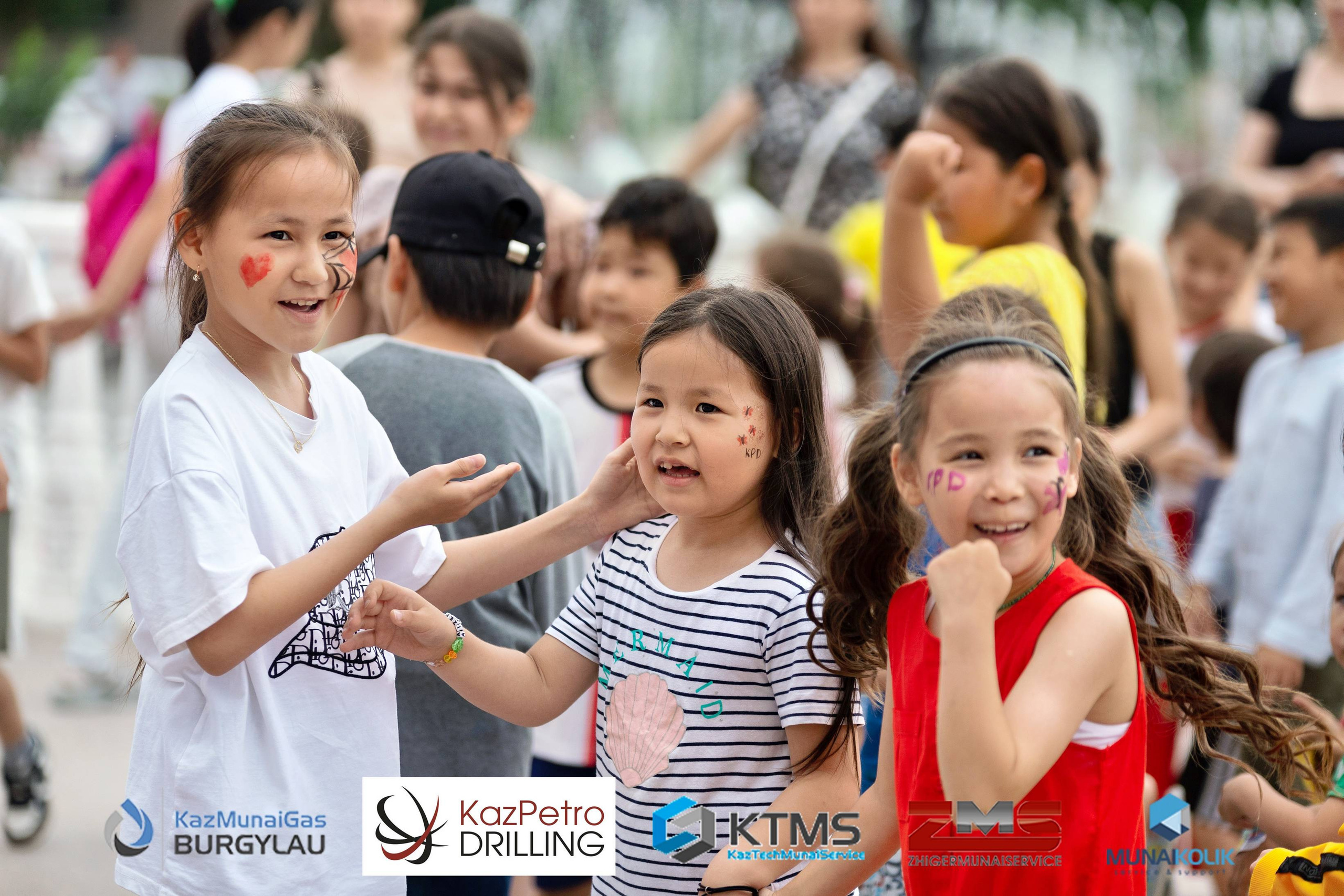 Фоторепортаж с 1 июня в Атырау (день защиты детей). Фотограф в Атырау Максим Стадниченко
