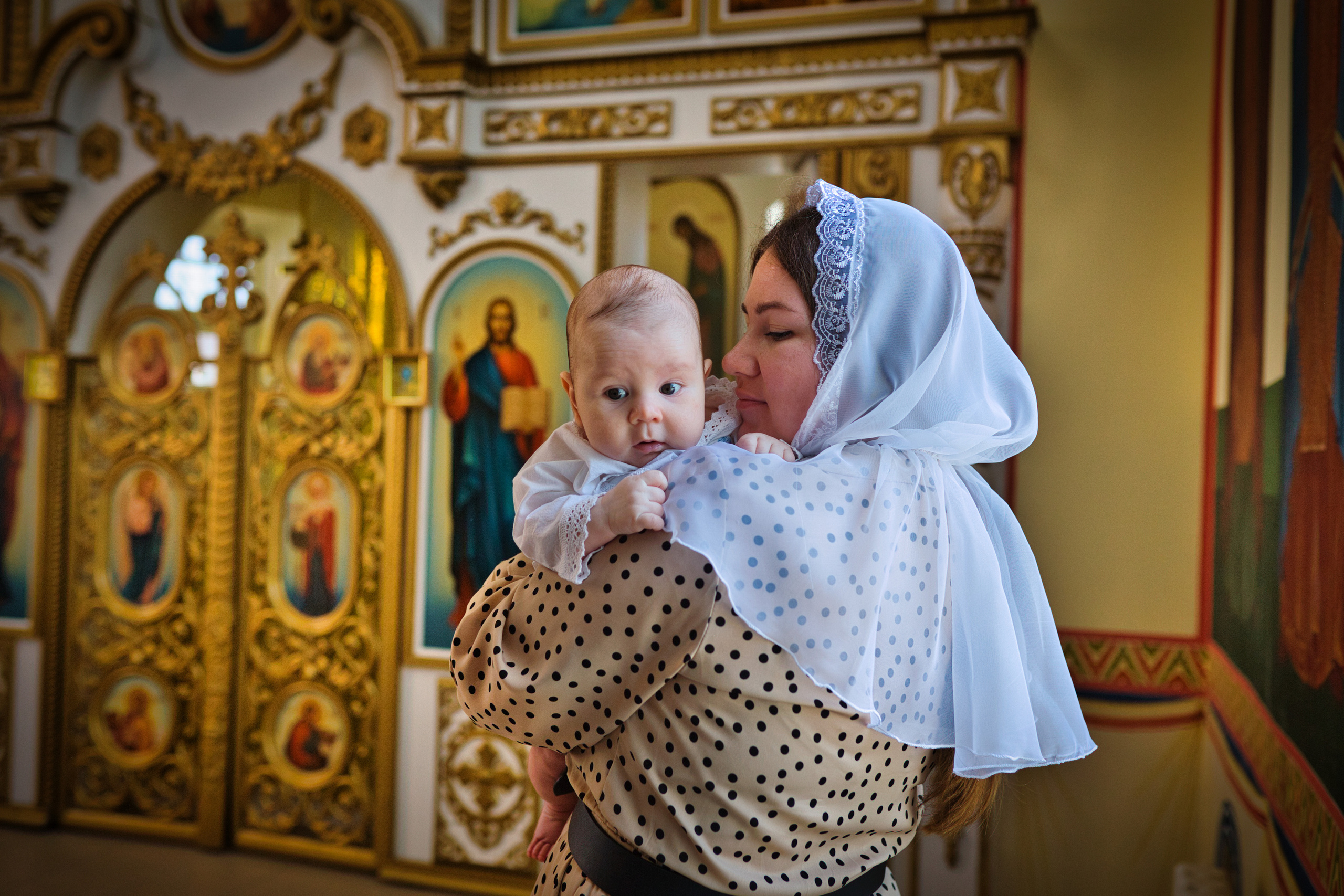 Таинство крещения (Собор Успения Божией Матери города Атырау). Фотограф в Атырау Максим Стадниченко