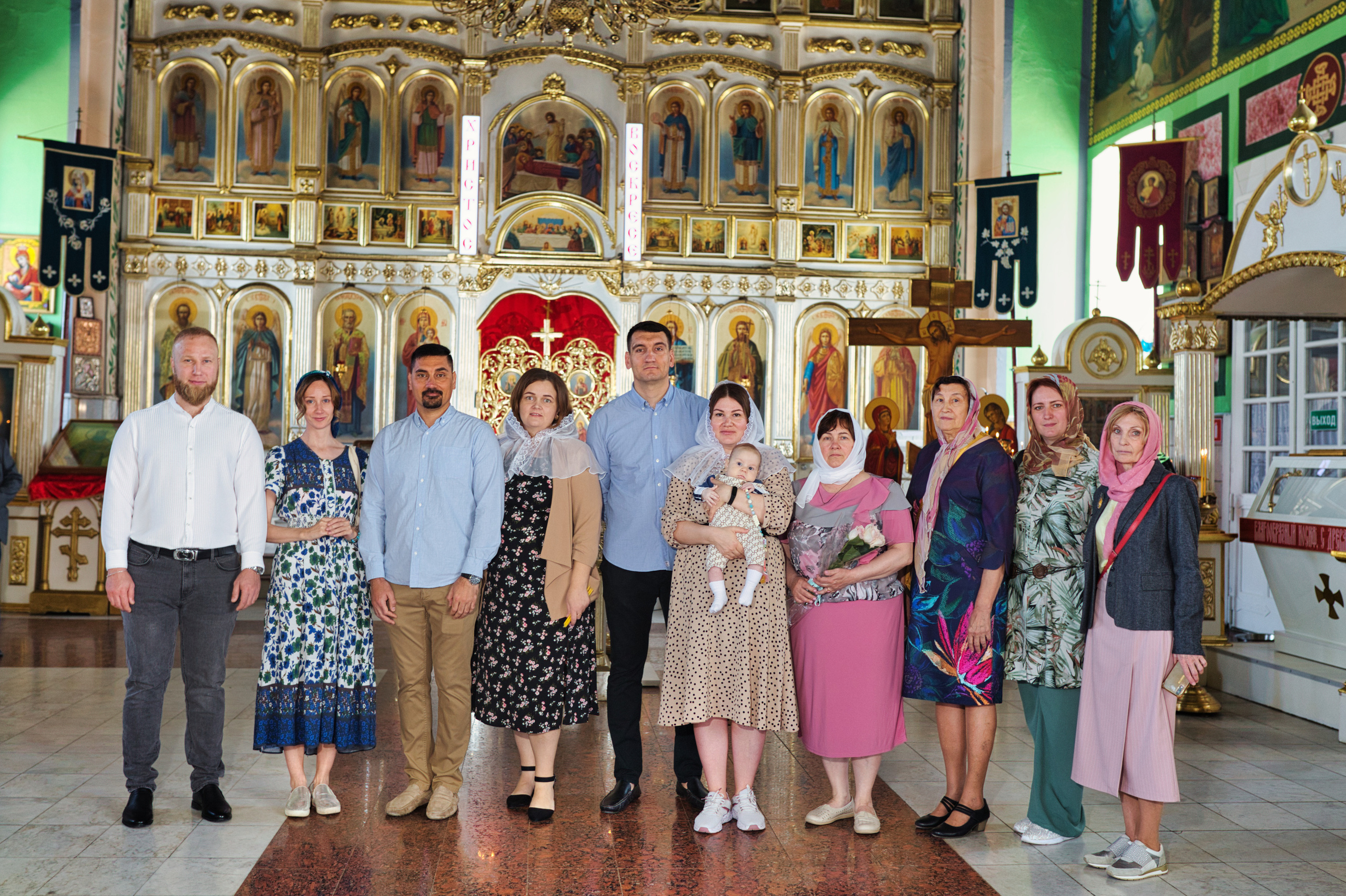 Таинство крещения (Собор Успения Божией Матери города Атырау). Фотограф в Атырау Максим Стадниченко