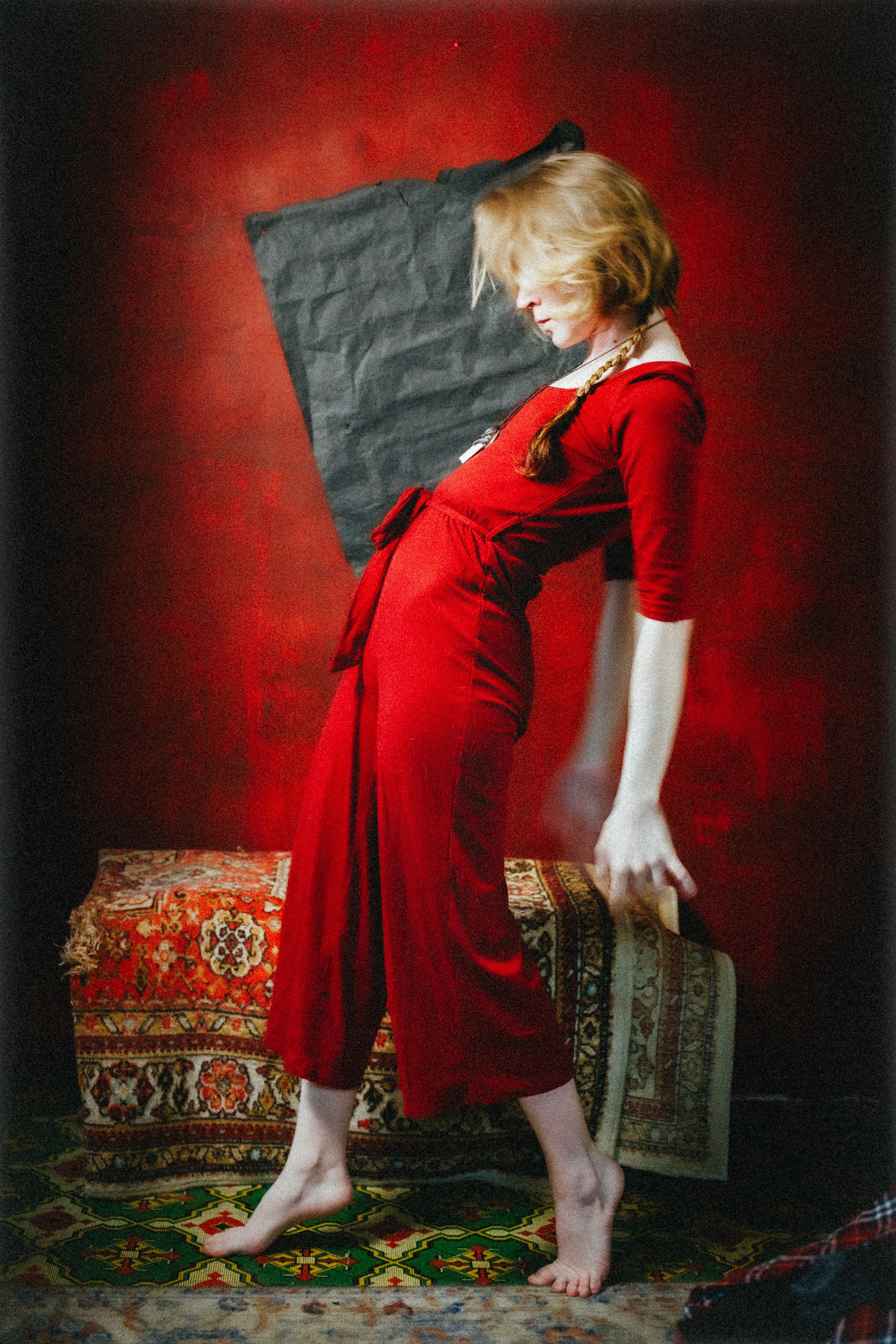 Вика. Домашняя студия. RawCat. Портретная фотография Екатеринбург