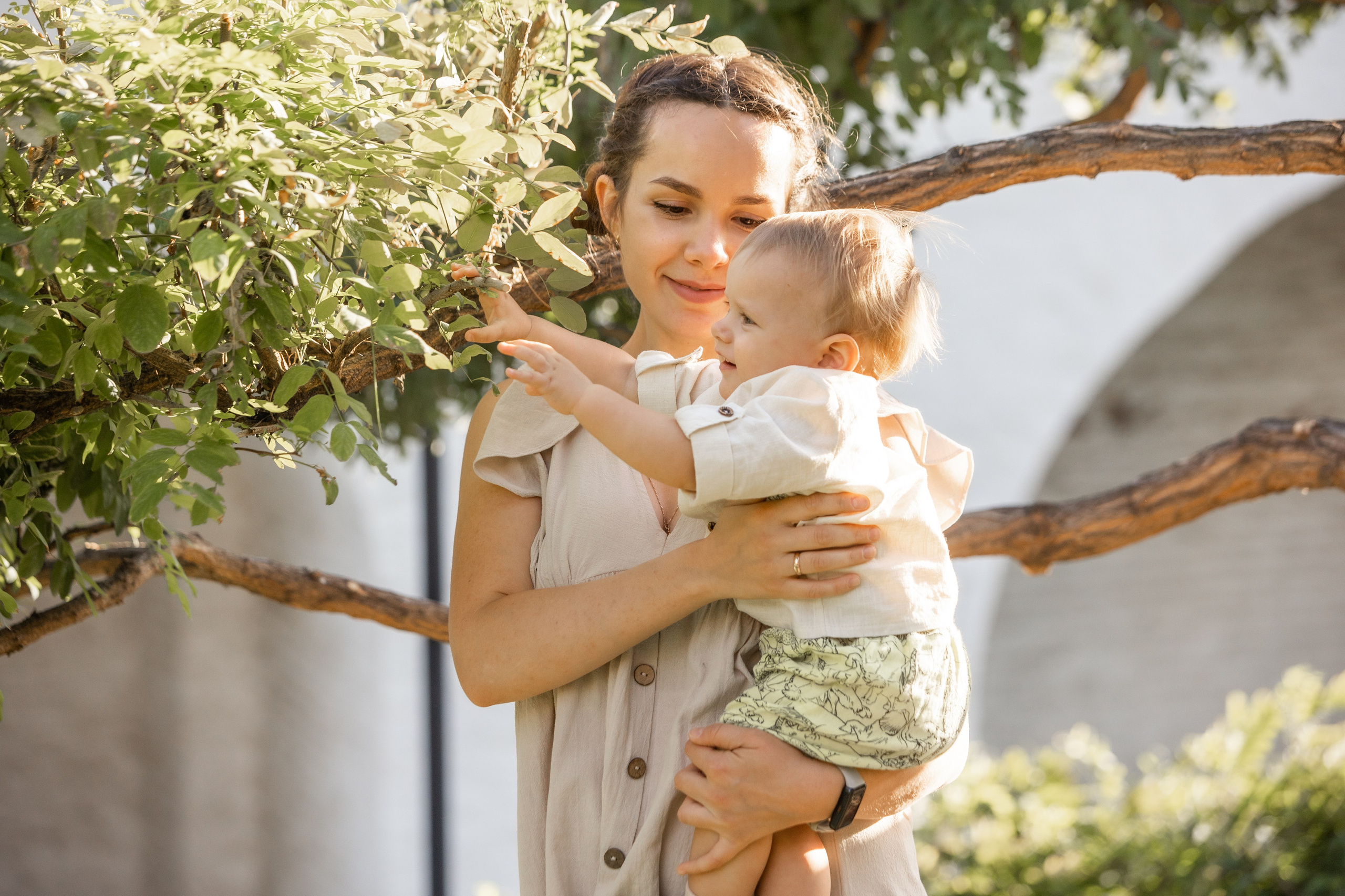 Семейная фотосесия на улице. Фотограф в Астрахани Айлет Утегенова