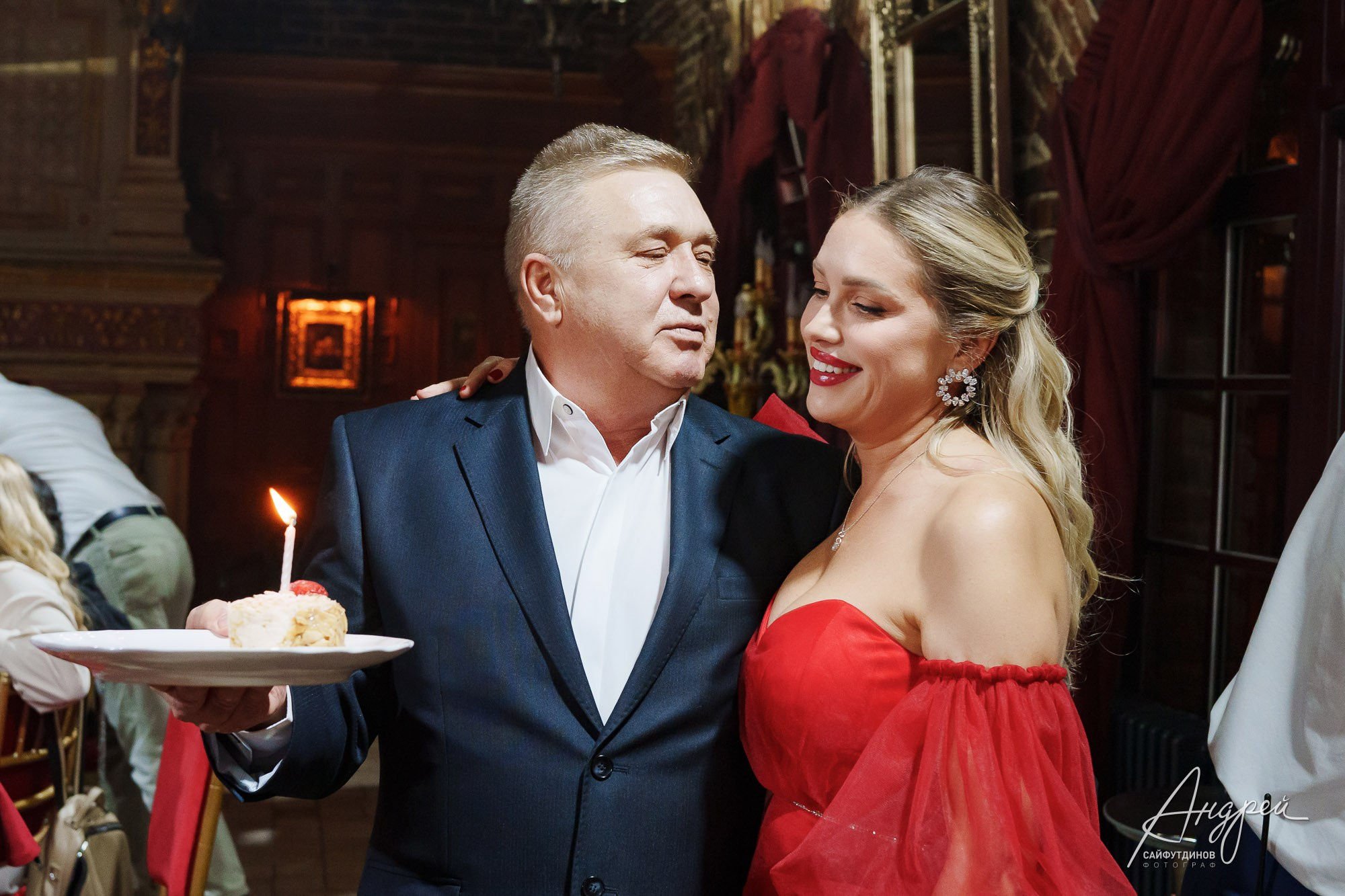 День рождения Ольги. Old House. Свадебный и семейный фотограф в Ростове-на-Дону. Андрей Сайфутдинов