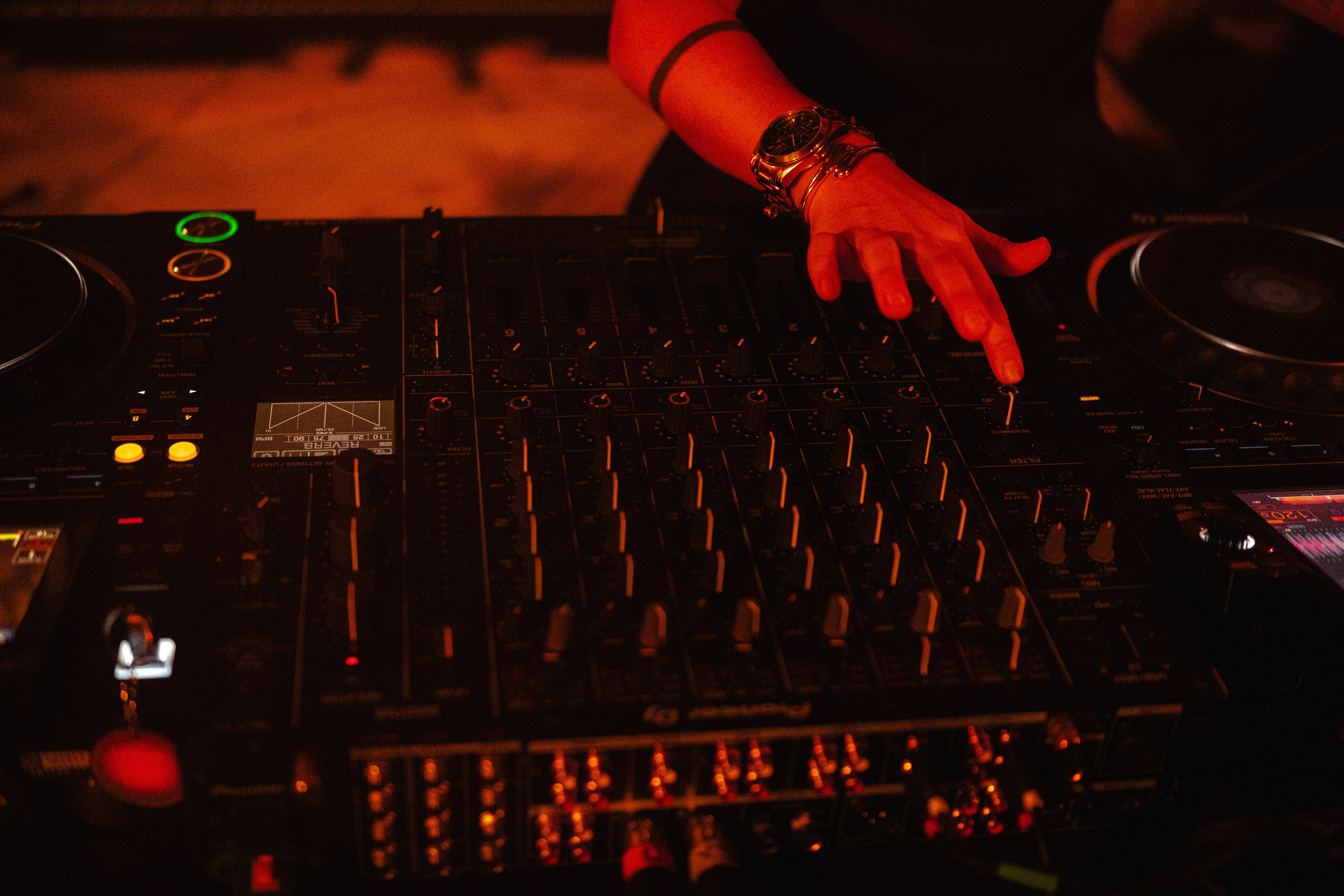 Awesome. Сентиментальная свадебная фотография