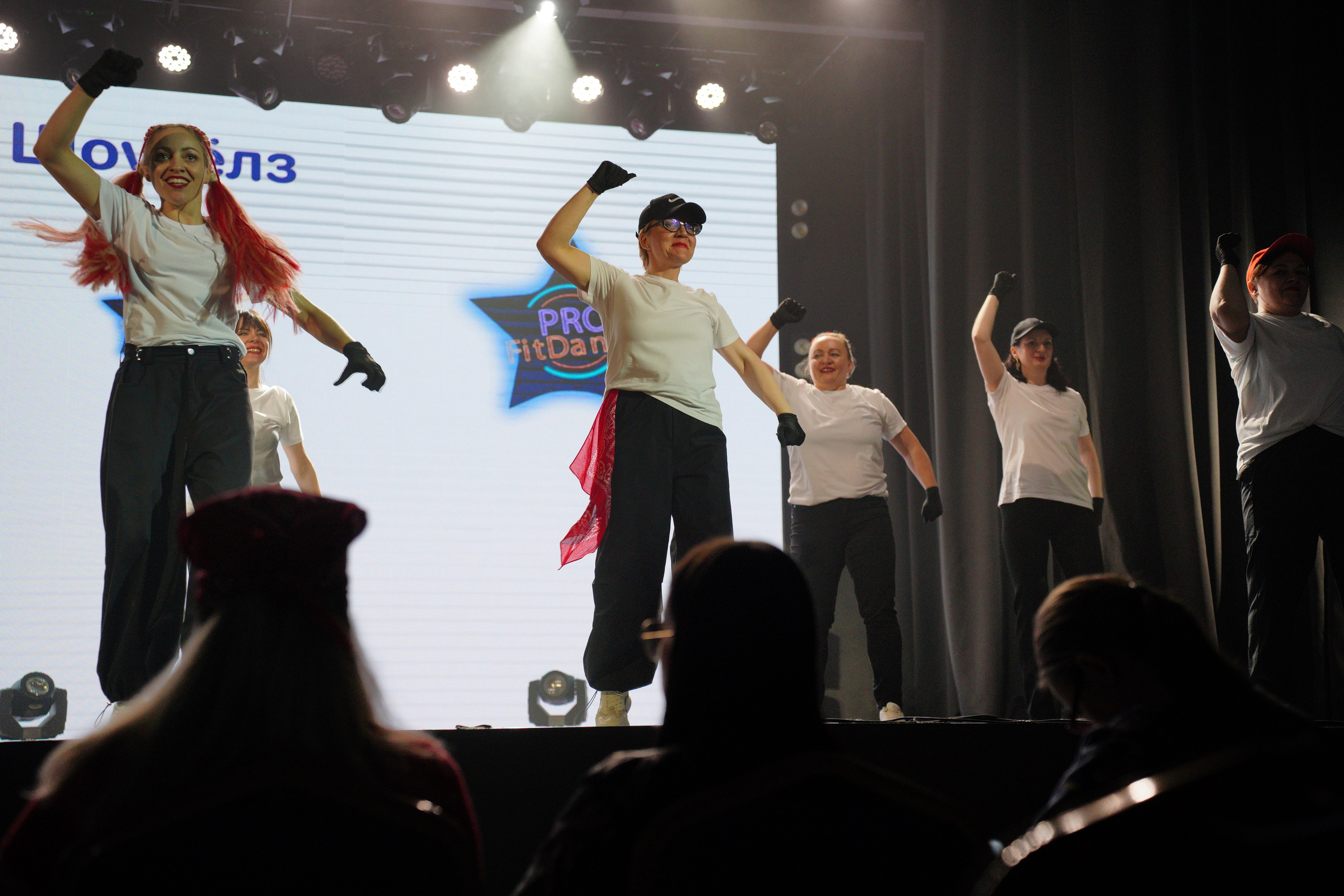 Танцевальный конкурс|Концертный зал Epicenter. Концертный и репортажный фотограф в Санкт-Петербурге Слава Пахомов